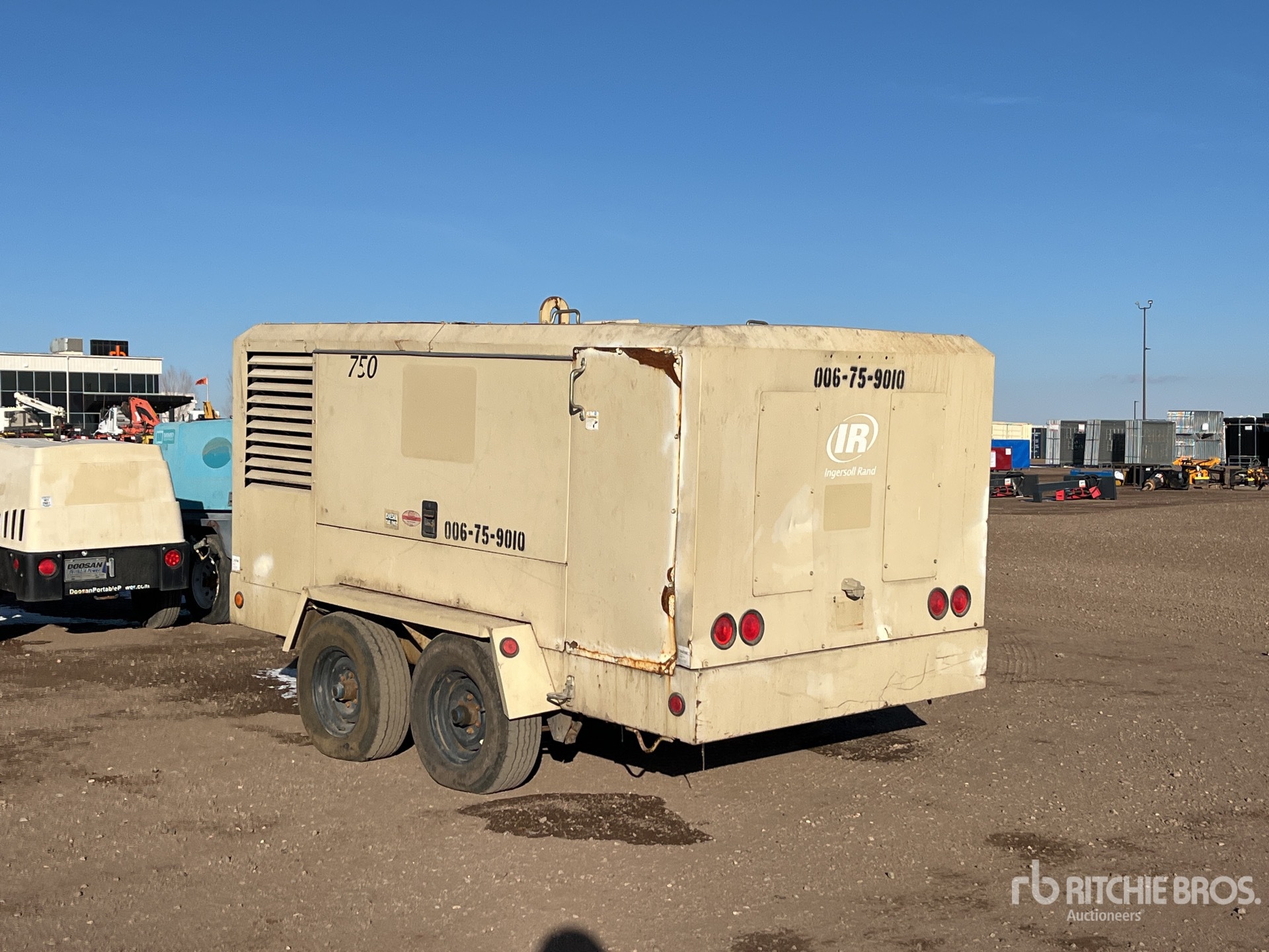 General Appearance with Imagen: esquina trasera izquierda