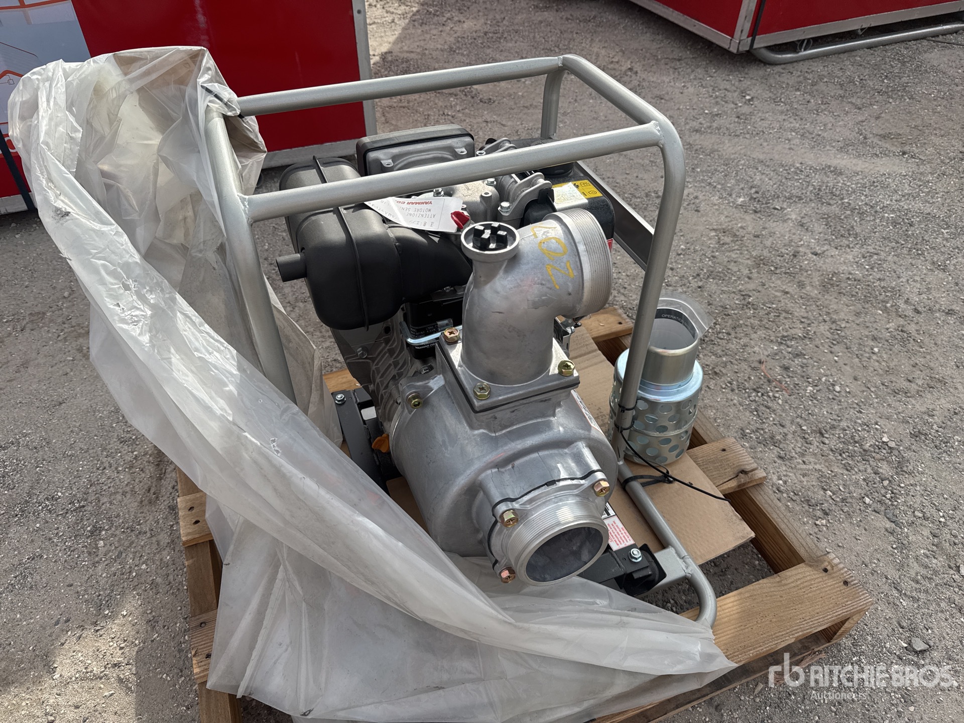 Aspect général with Image, coin arrière gauche