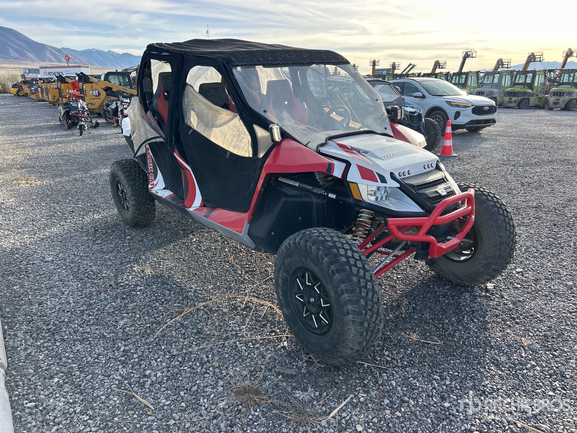 General Appearance with Picture, Right Front Corner