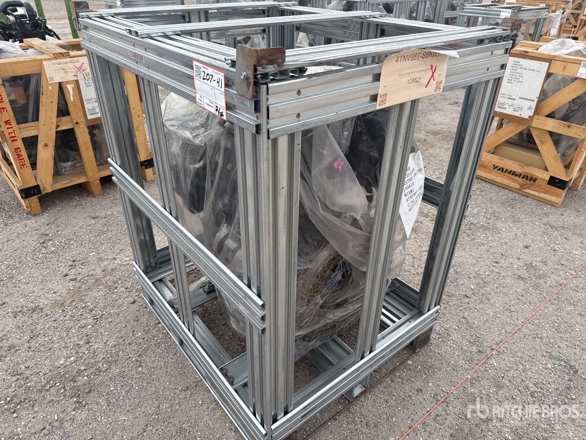 General Appearance with Image, coin avant gauche