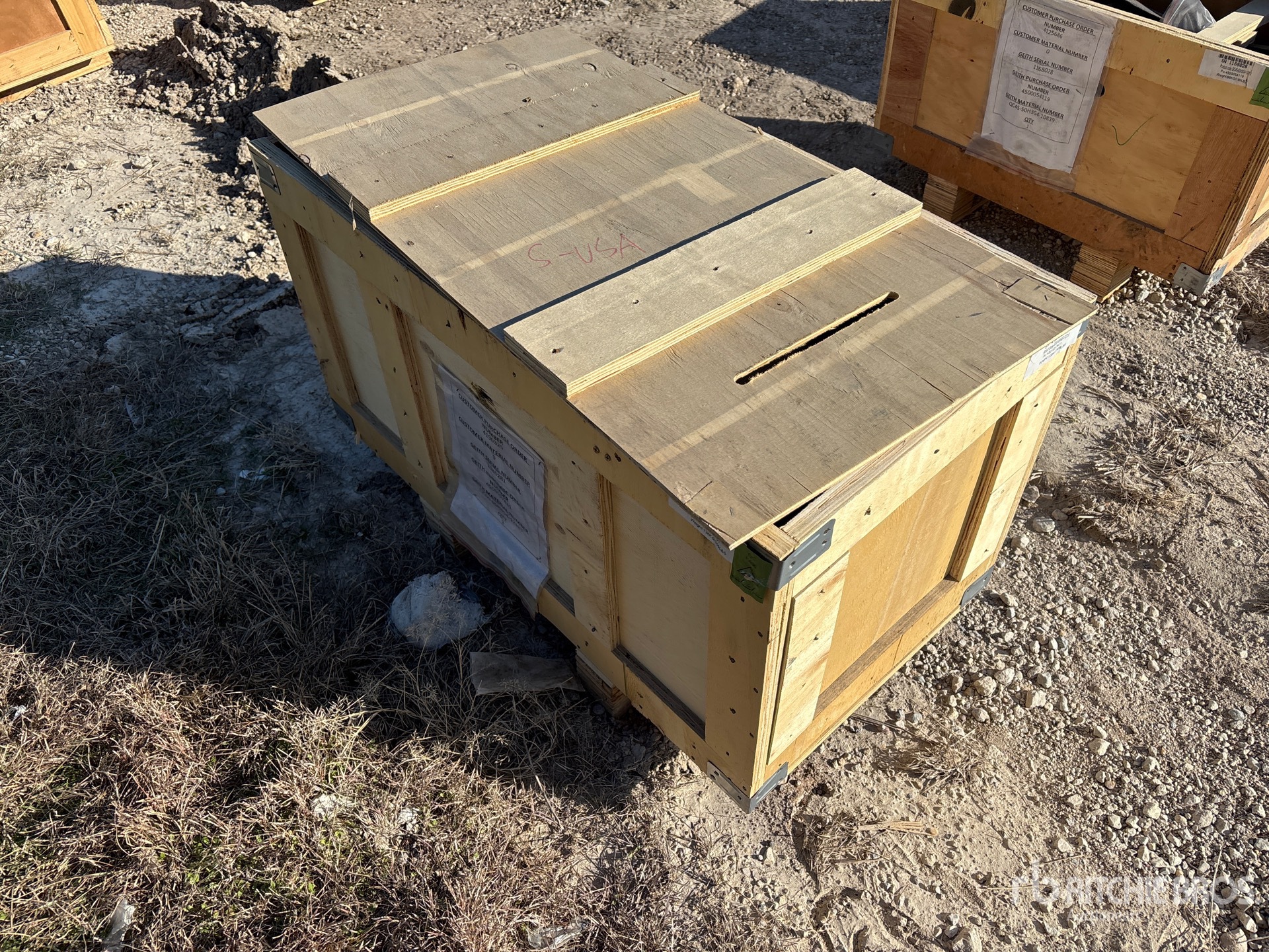 General Appearance with Foto, angolo anteriore sinistro