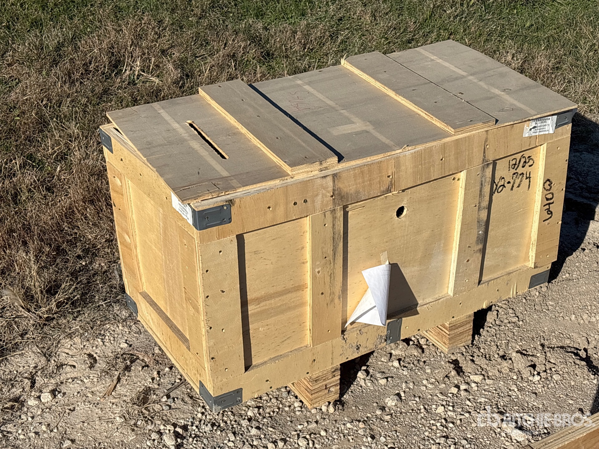 General Appearance with Foto, angolo anteriore destro