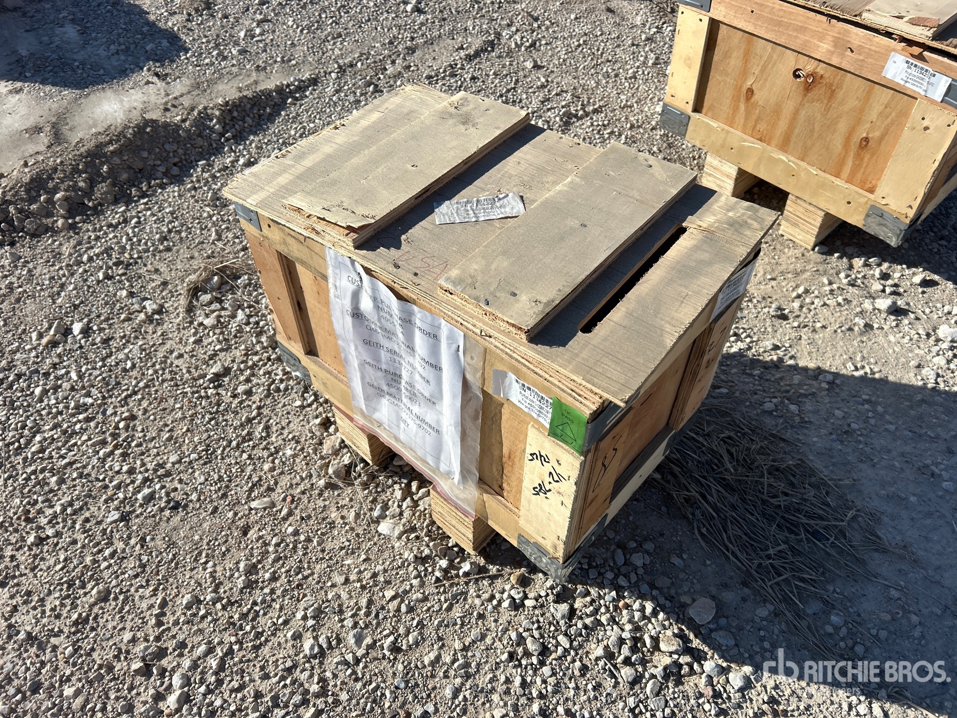 General Appearance with Foto, angolo anteriore sinistro