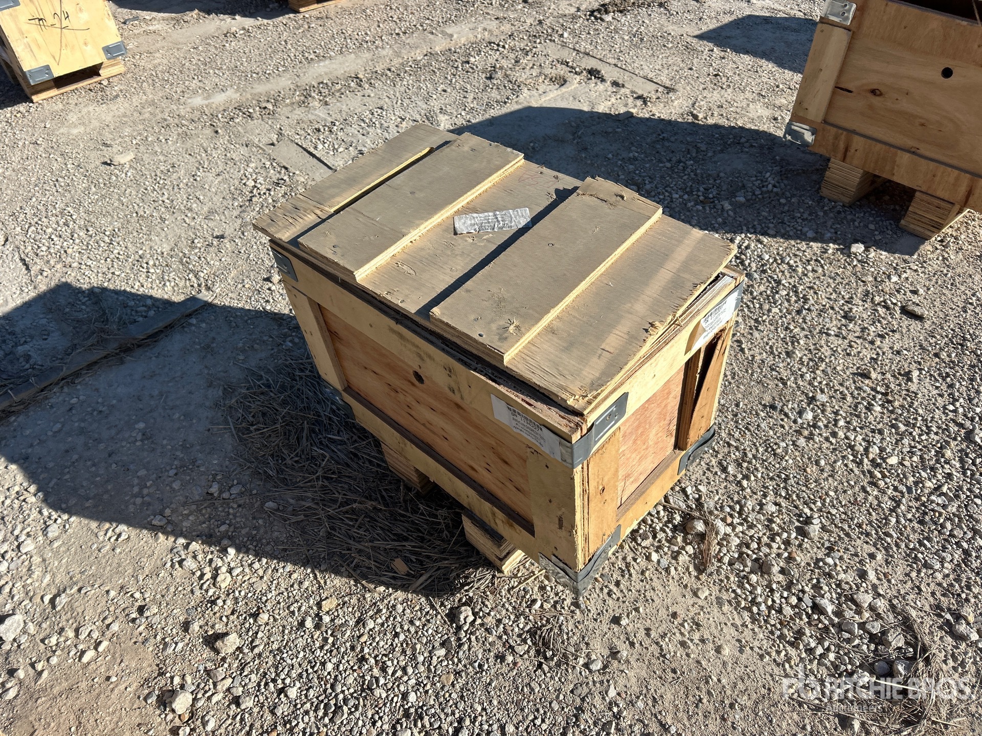 General Appearance with Foto, angolo anteriore sinistro