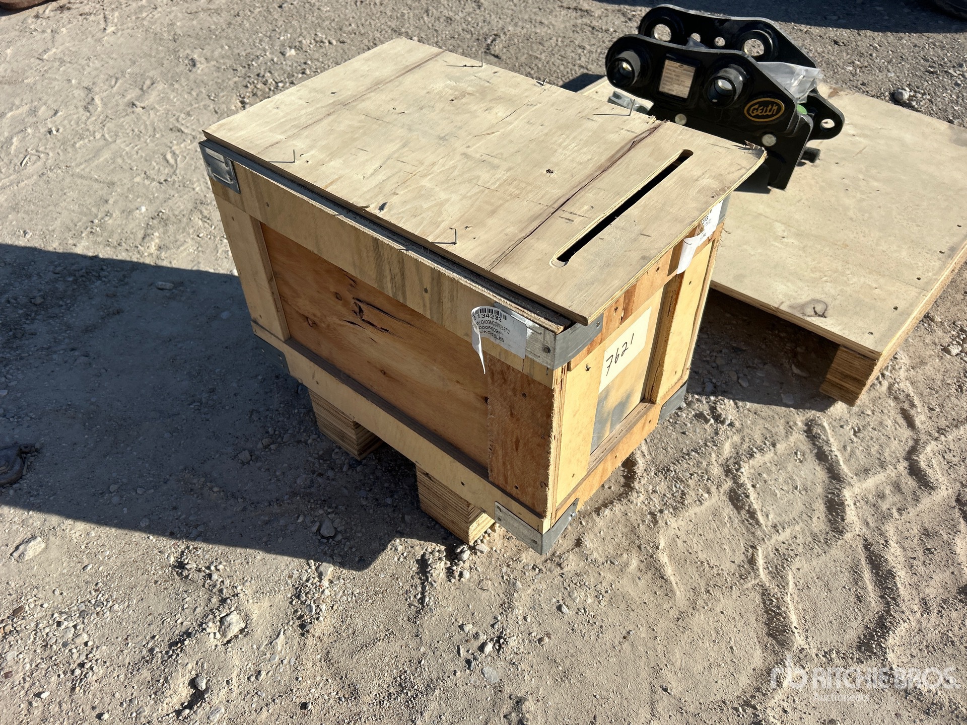 General Appearance with Foto, angolo anteriore sinistro