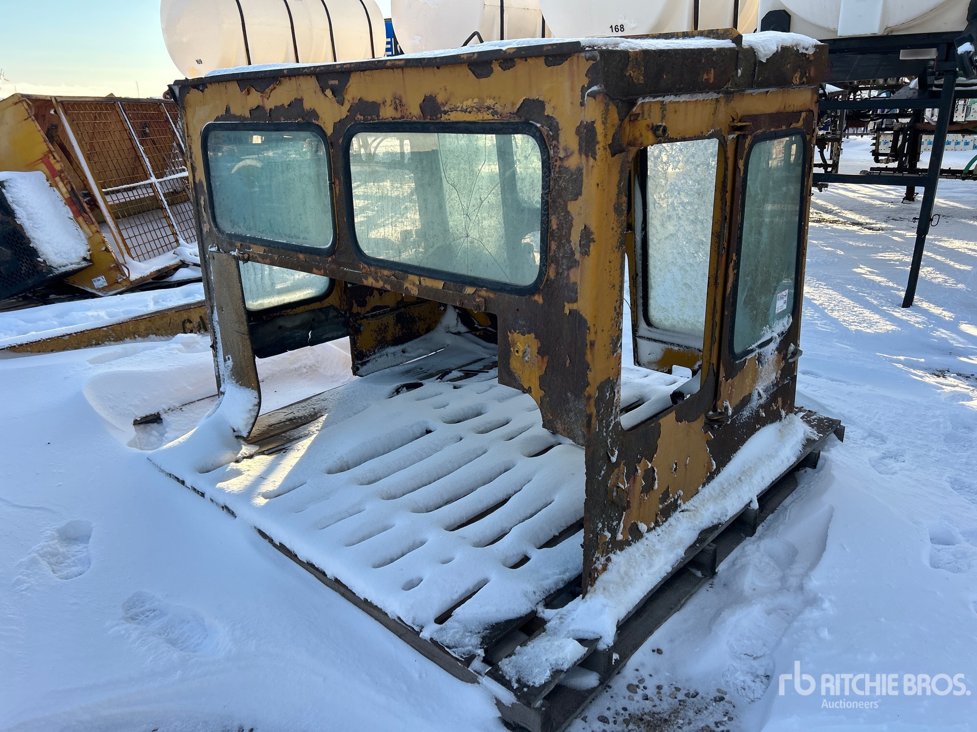 General Appearance with Foto, angolo anteriore sinistro