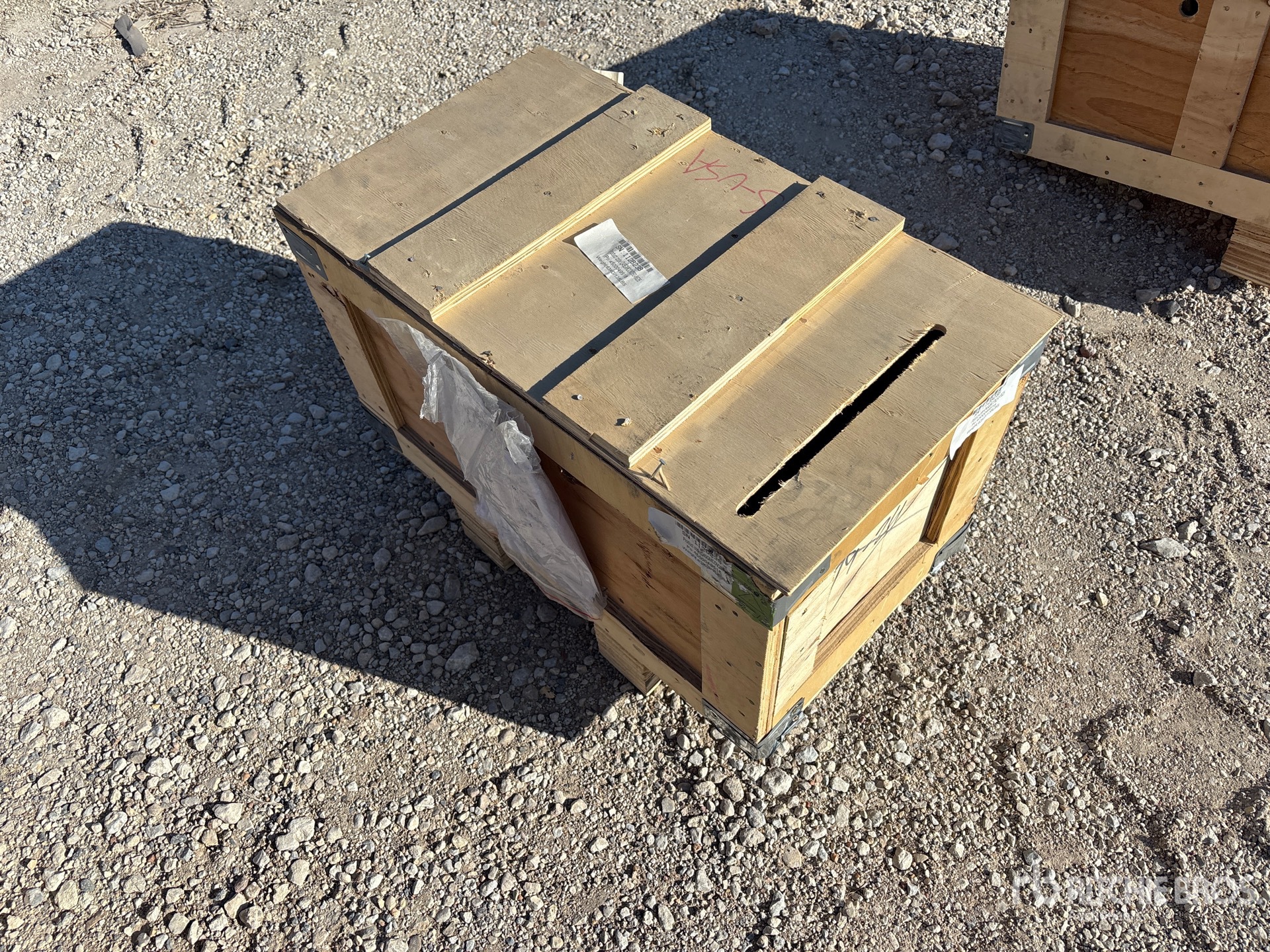 General Appearance with Foto, angolo anteriore sinistro