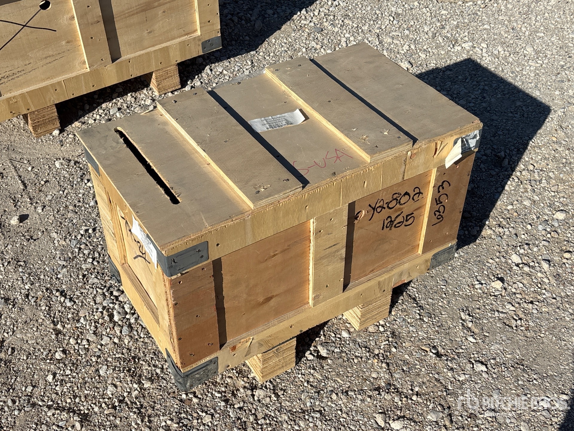 General Appearance with Foto, angolo anteriore destro