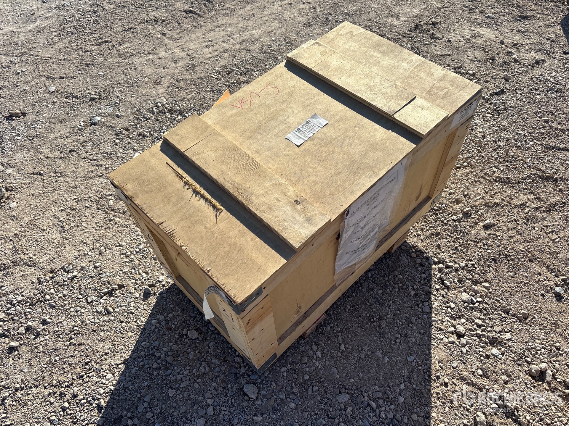 General Appearance with Foto, angolo posteriore sinistro