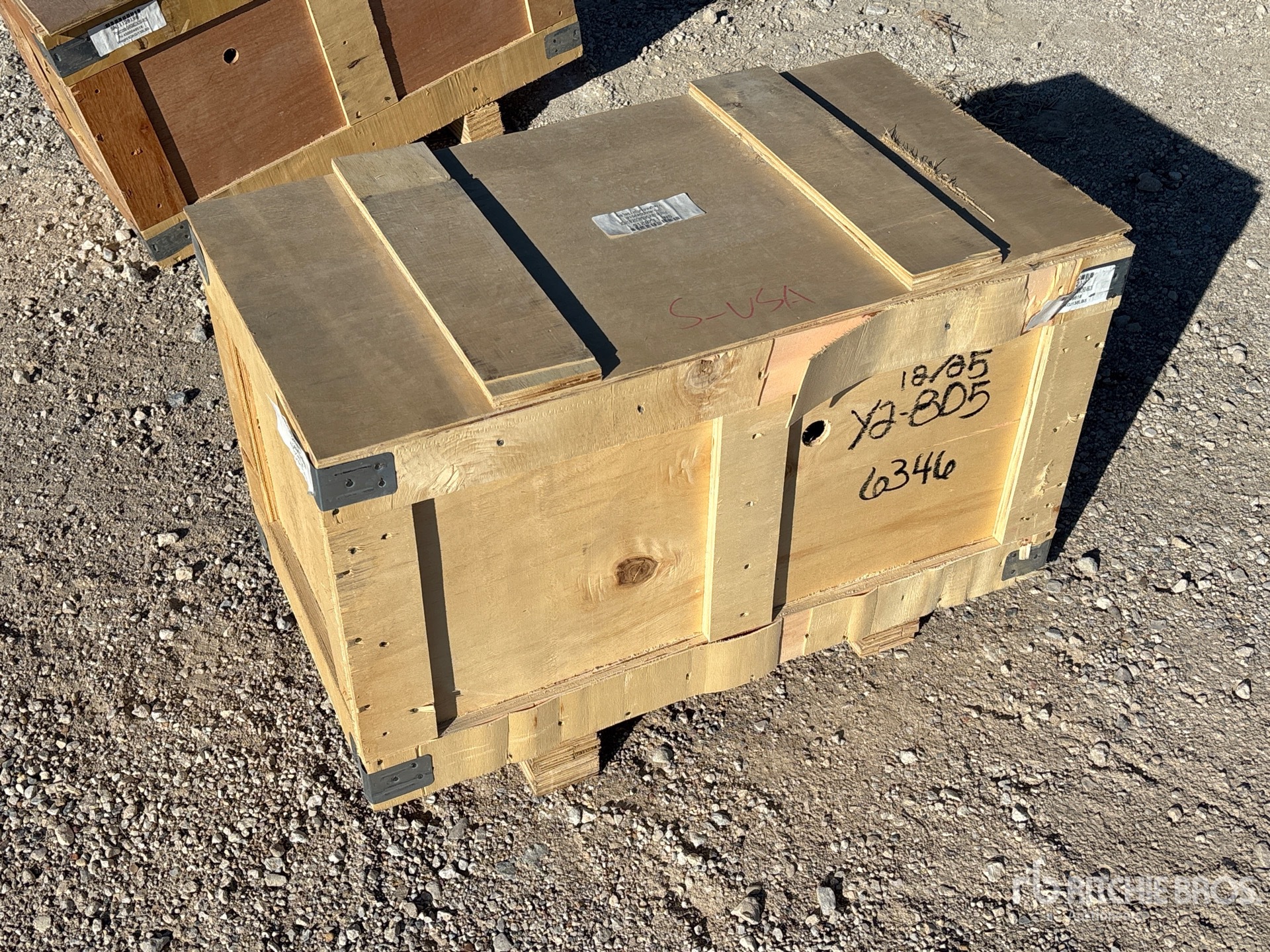 General Appearance with Foto, angolo anteriore destro