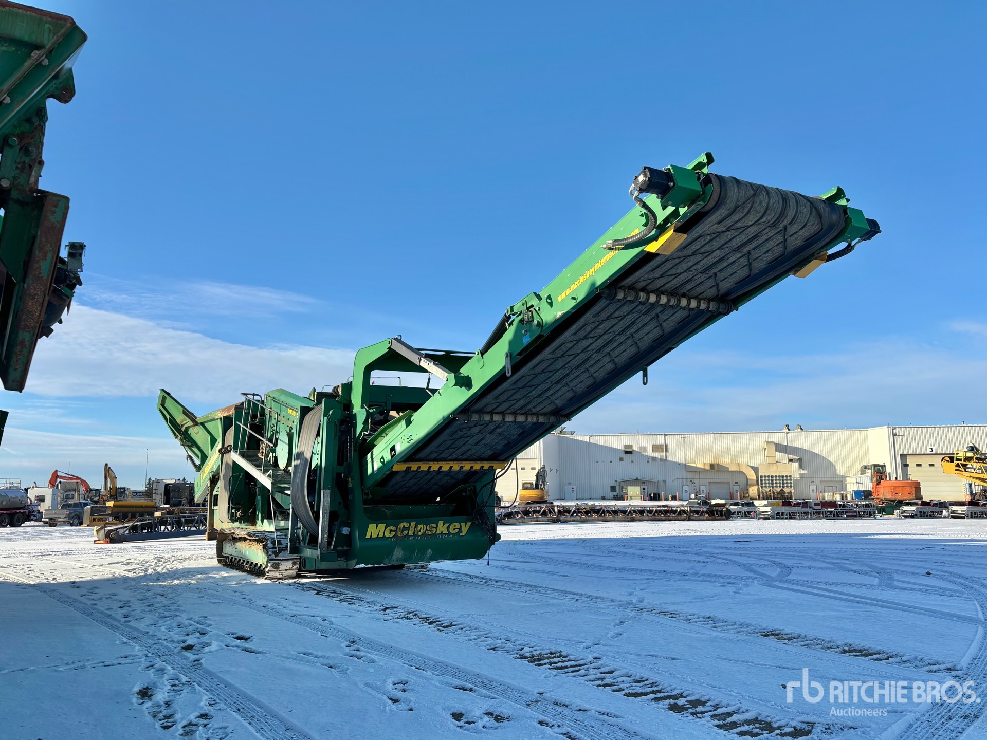 General Appearance with Imagen: esquina trasera izquierda