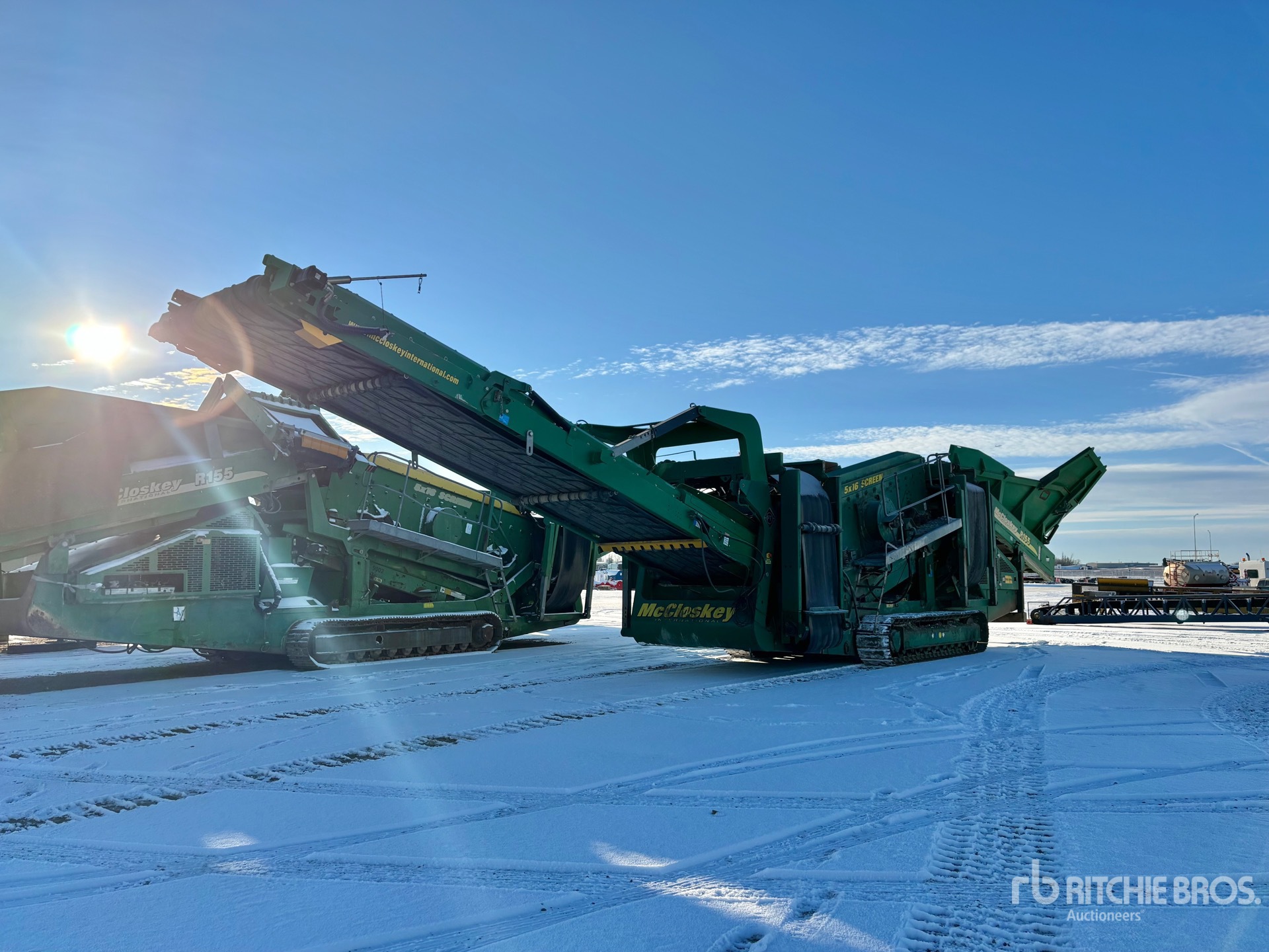 General Appearance with Imagen: esquina trasera derecha