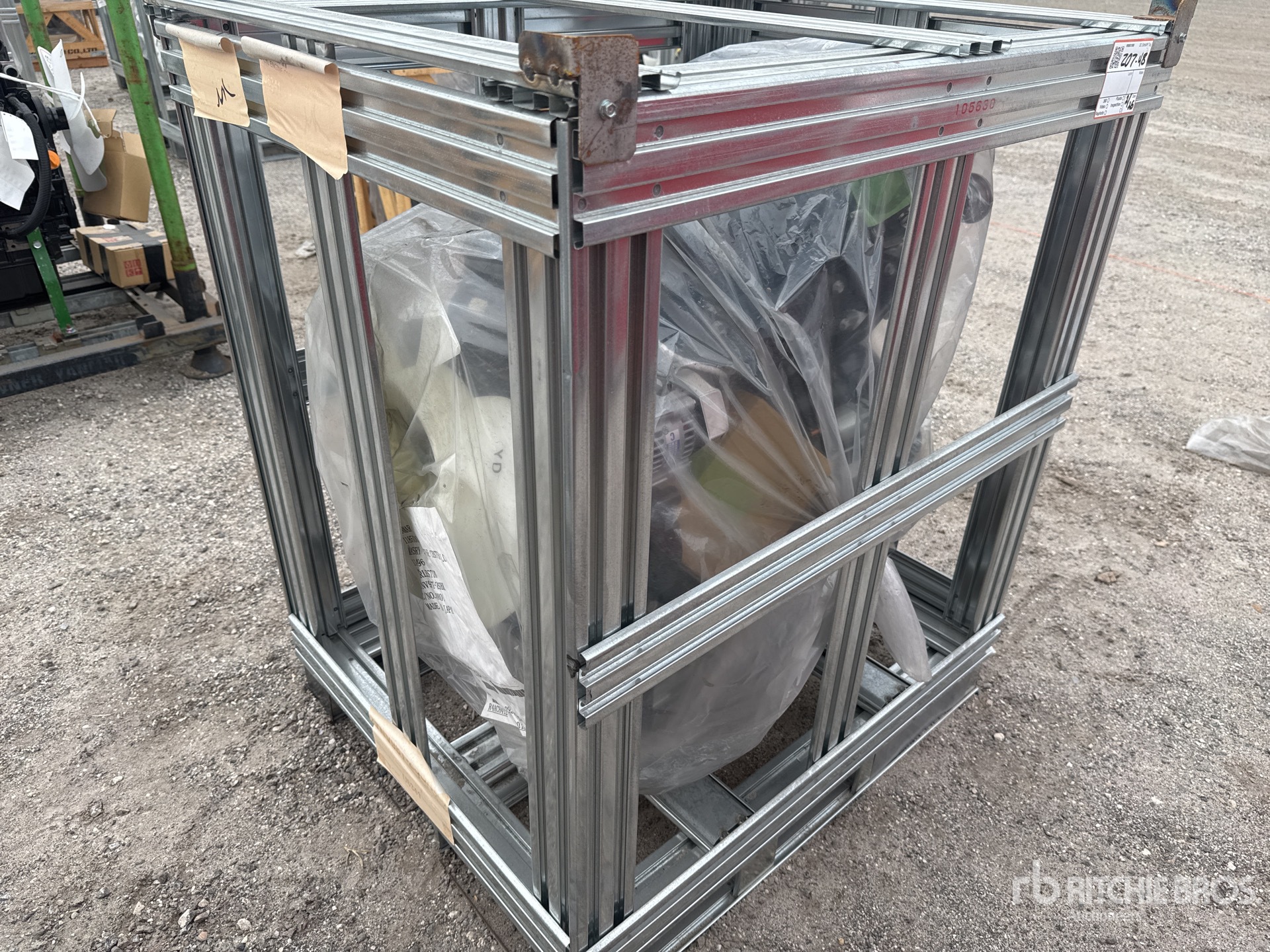 General Appearance with Image, coin avant droit