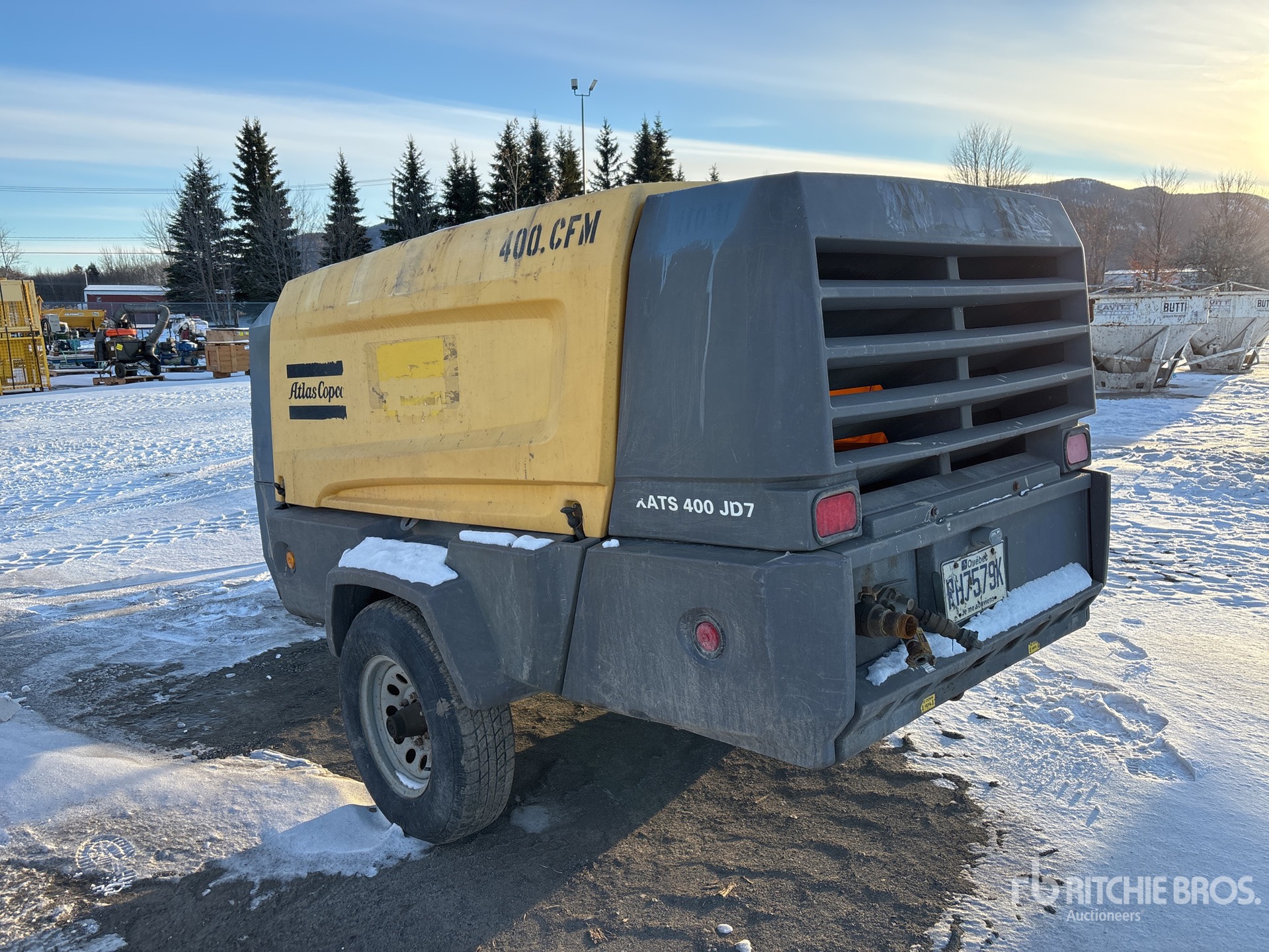 General Appearance with Imagen: esquina trasera izquierda