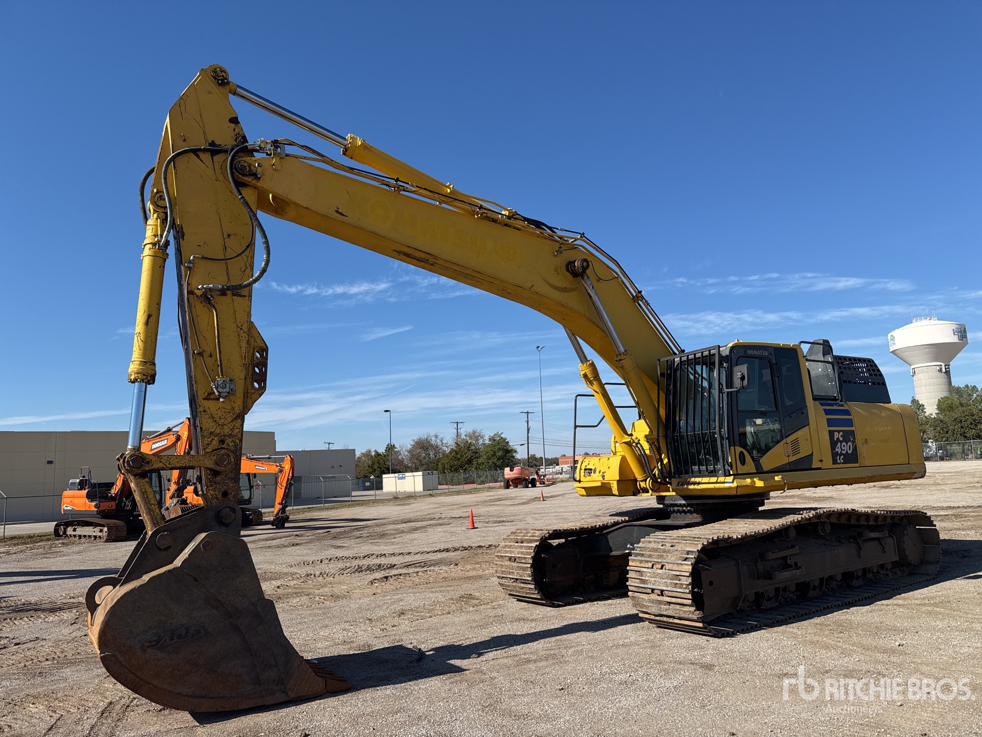 General Appearance with Featured Photo