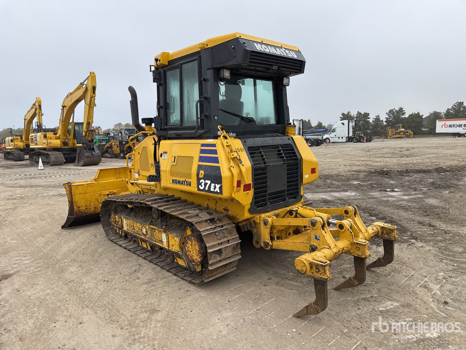 General Appearance with Imagen: esquina trasera izquierda