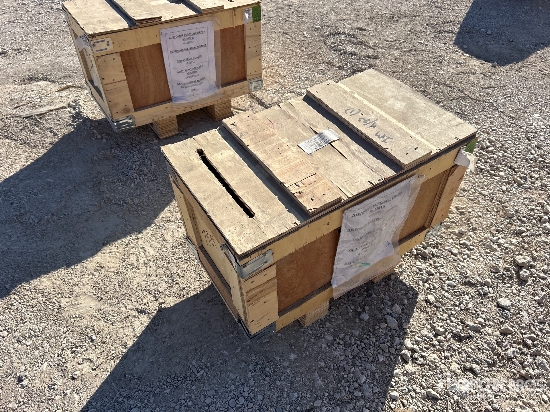 General Appearance with Foto, angolo posteriore sinistro