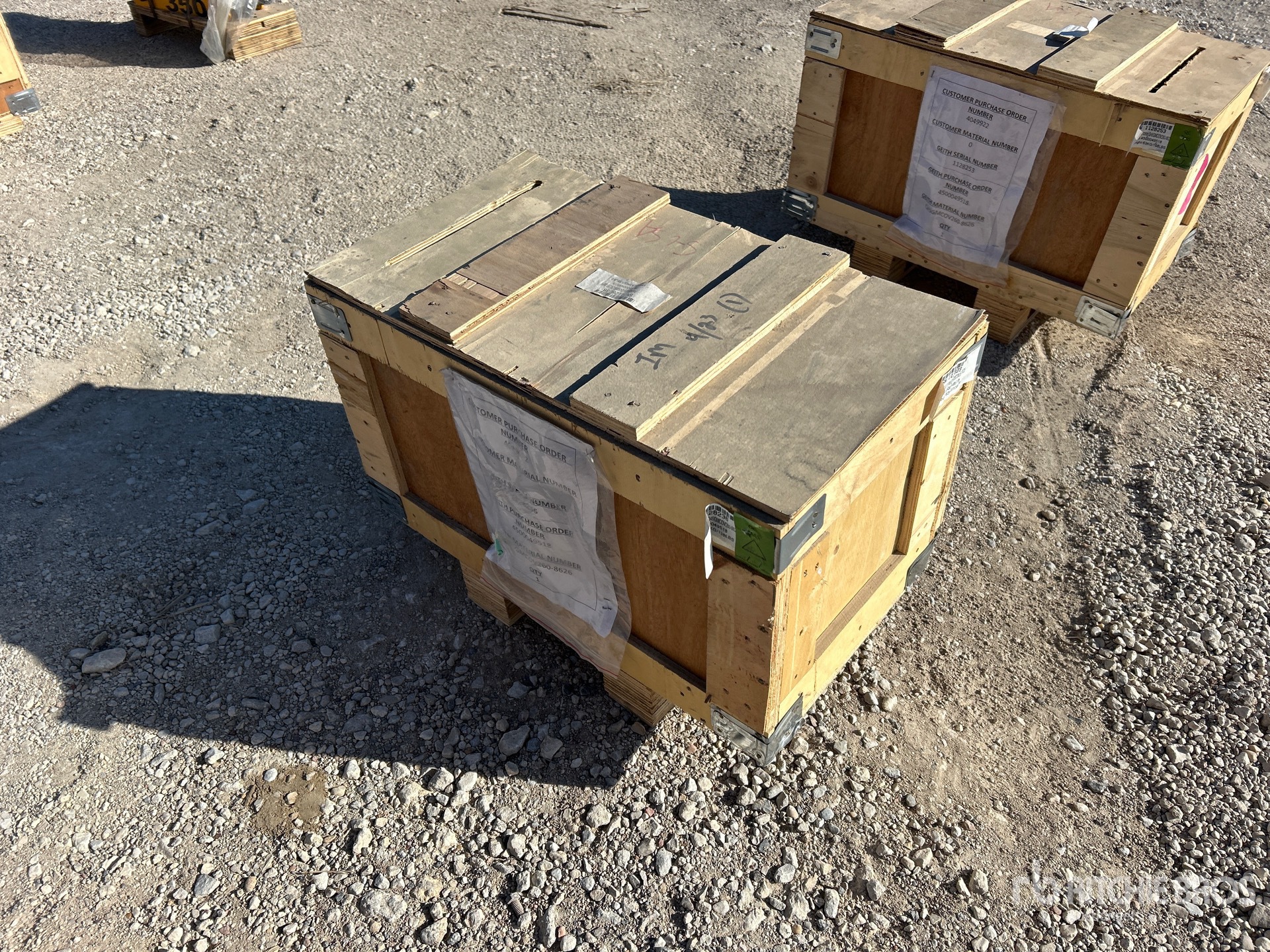 General Appearance with Foto, angolo anteriore sinistro