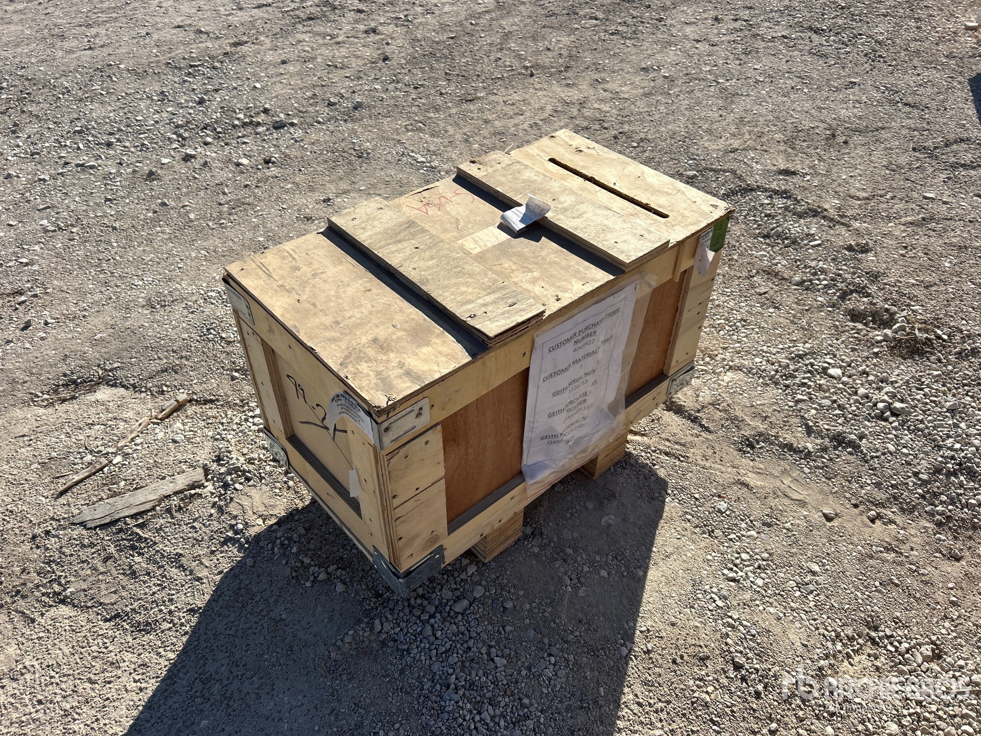 General Appearance with Foto, angolo posteriore sinistro