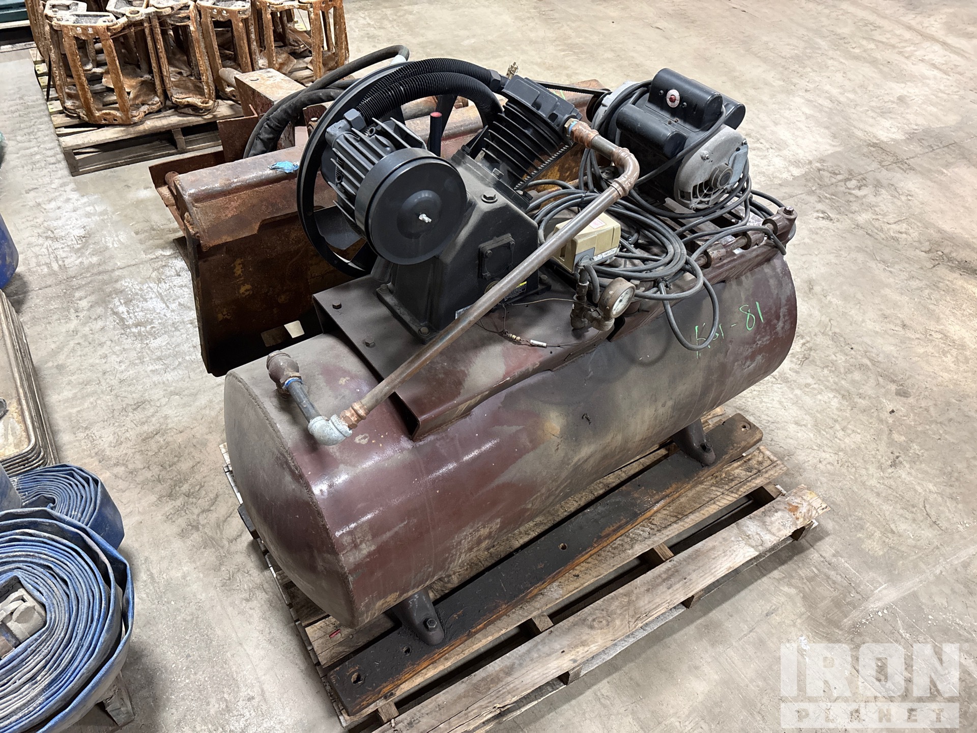 General Appearance with Imagen: esquina delantera derecha