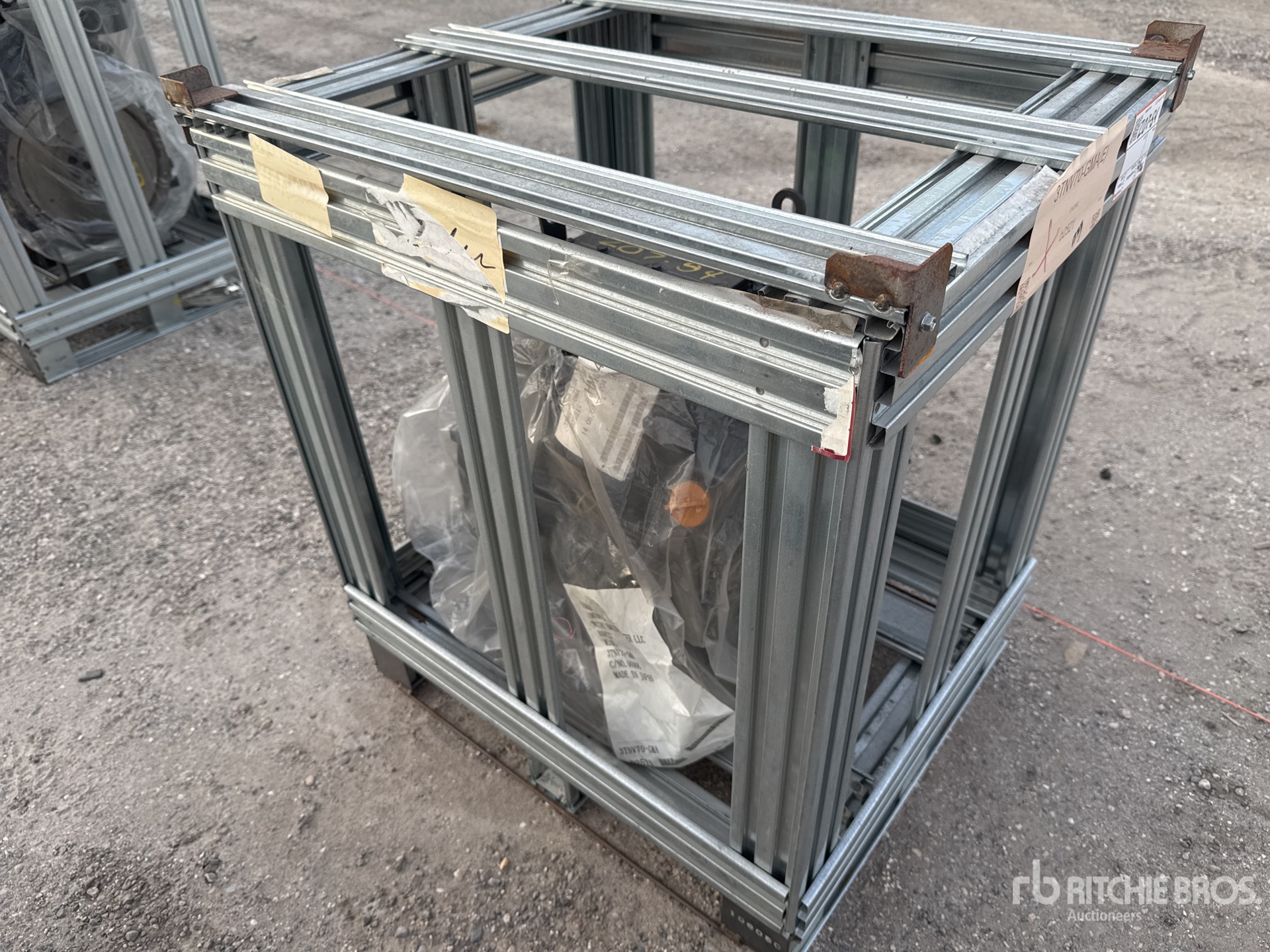 Aspect général with Image, coin avant droit