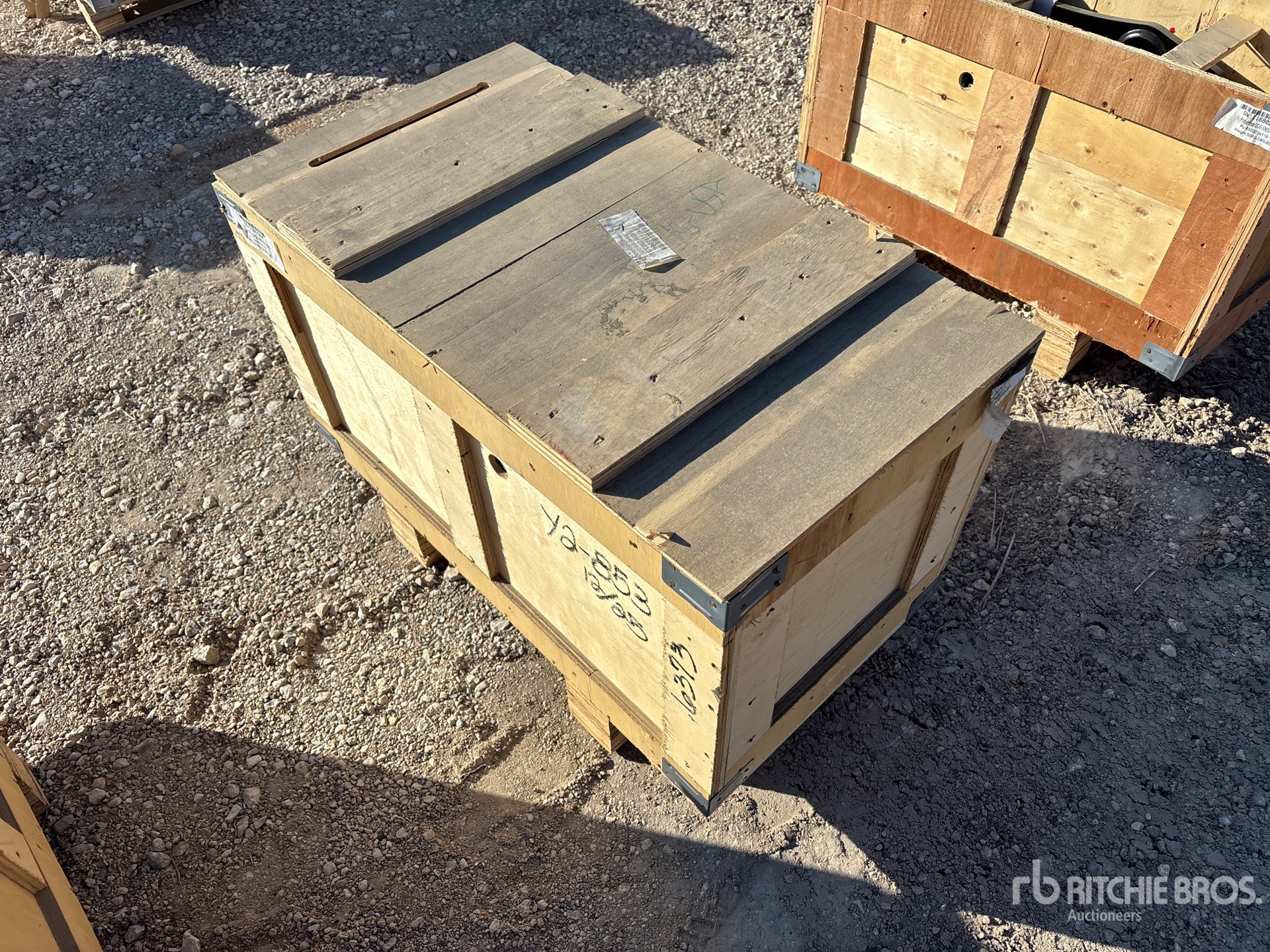 General Appearance with Foto, angolo anteriore sinistro