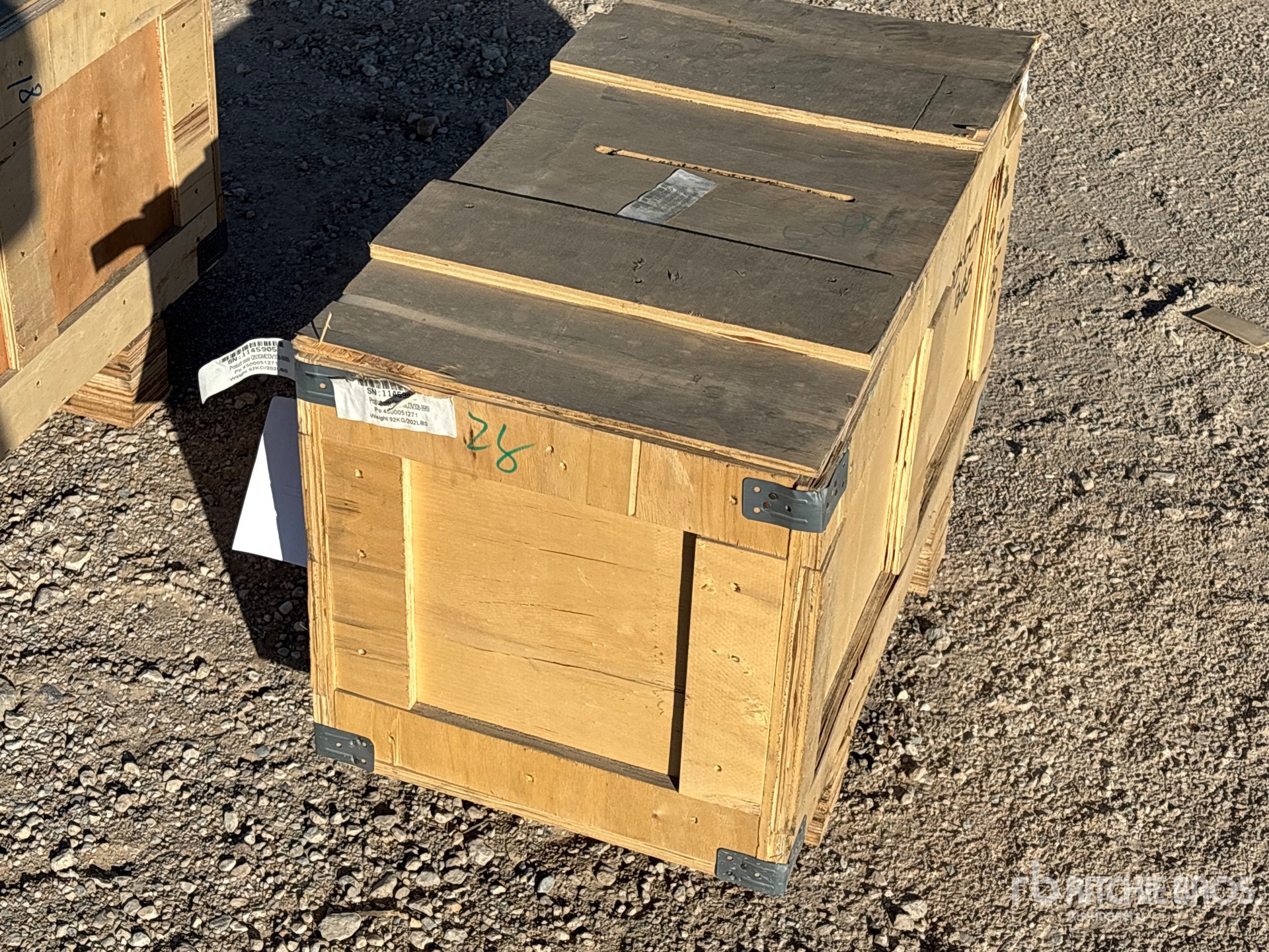 General Appearance with Image, coin avant droit