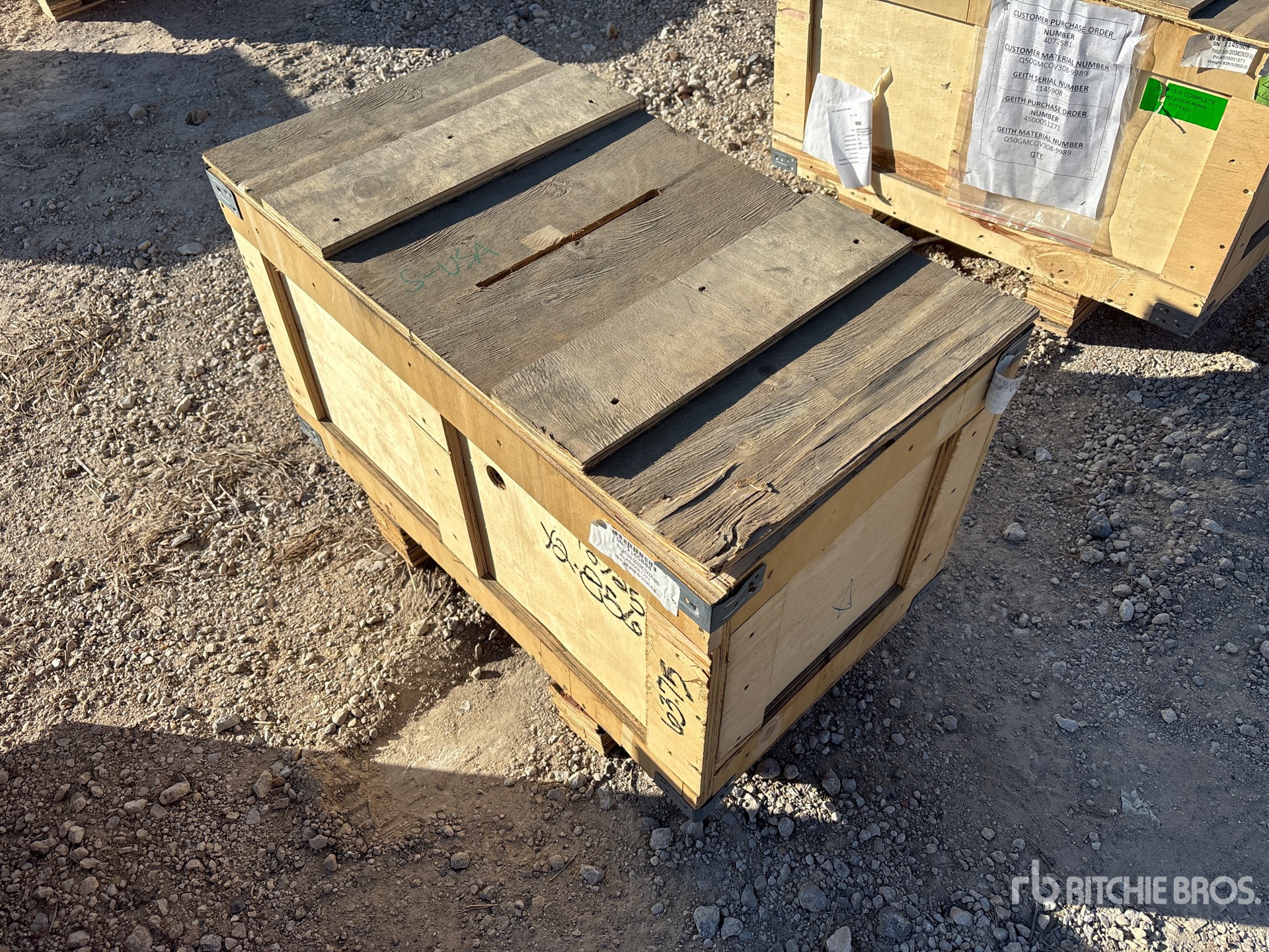 General Appearance with Foto, angolo anteriore sinistro