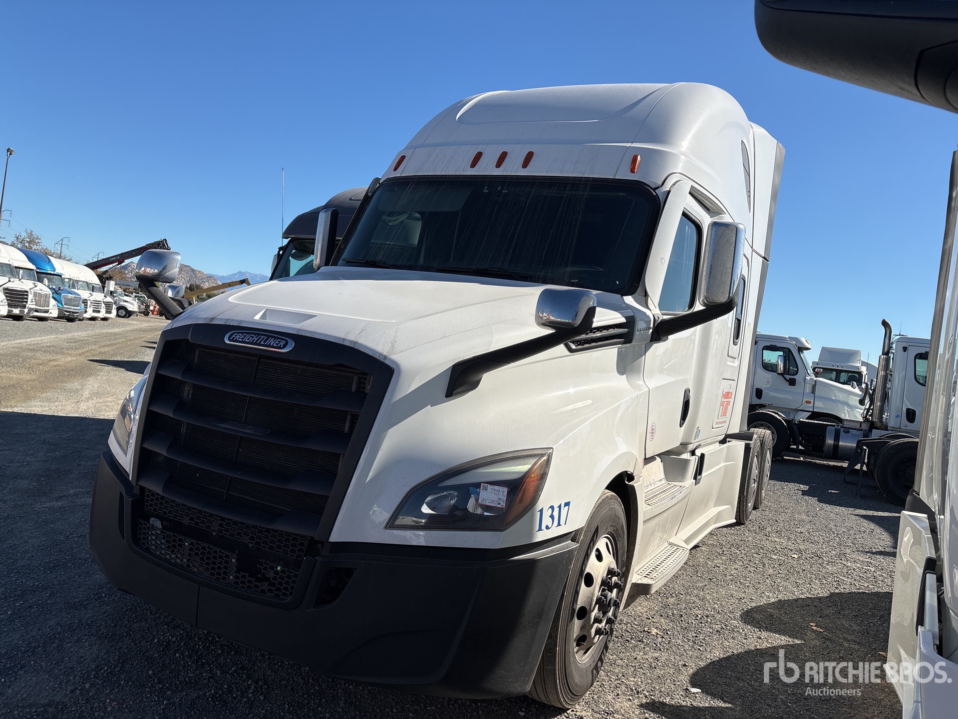 General Appearance with Picture, Left Front Corner