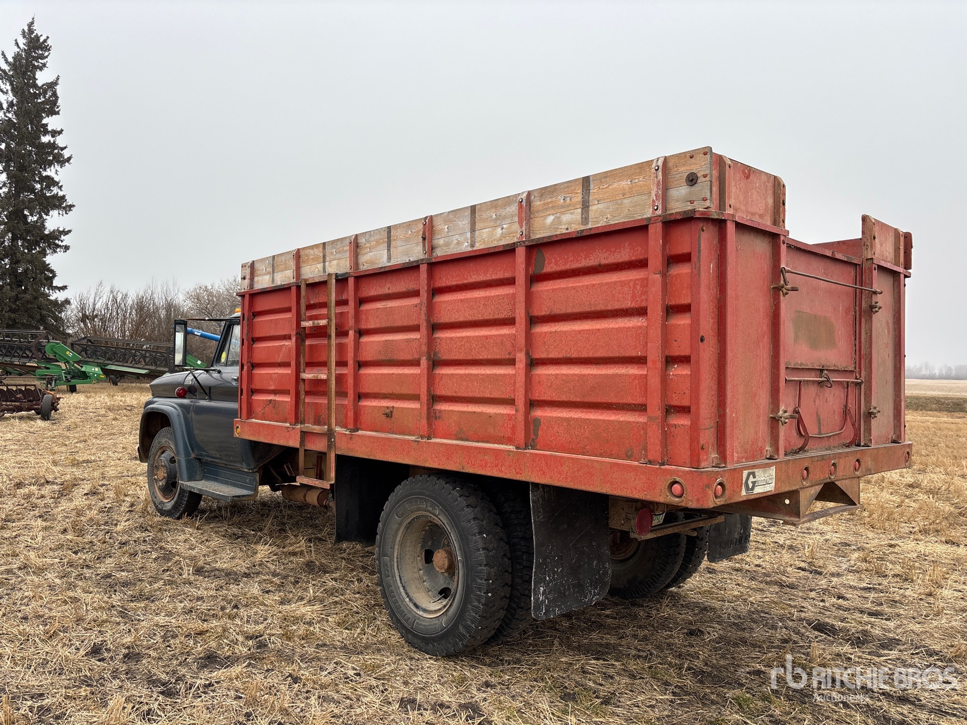 General Appearance with Imagen: esquina trasera izquierda