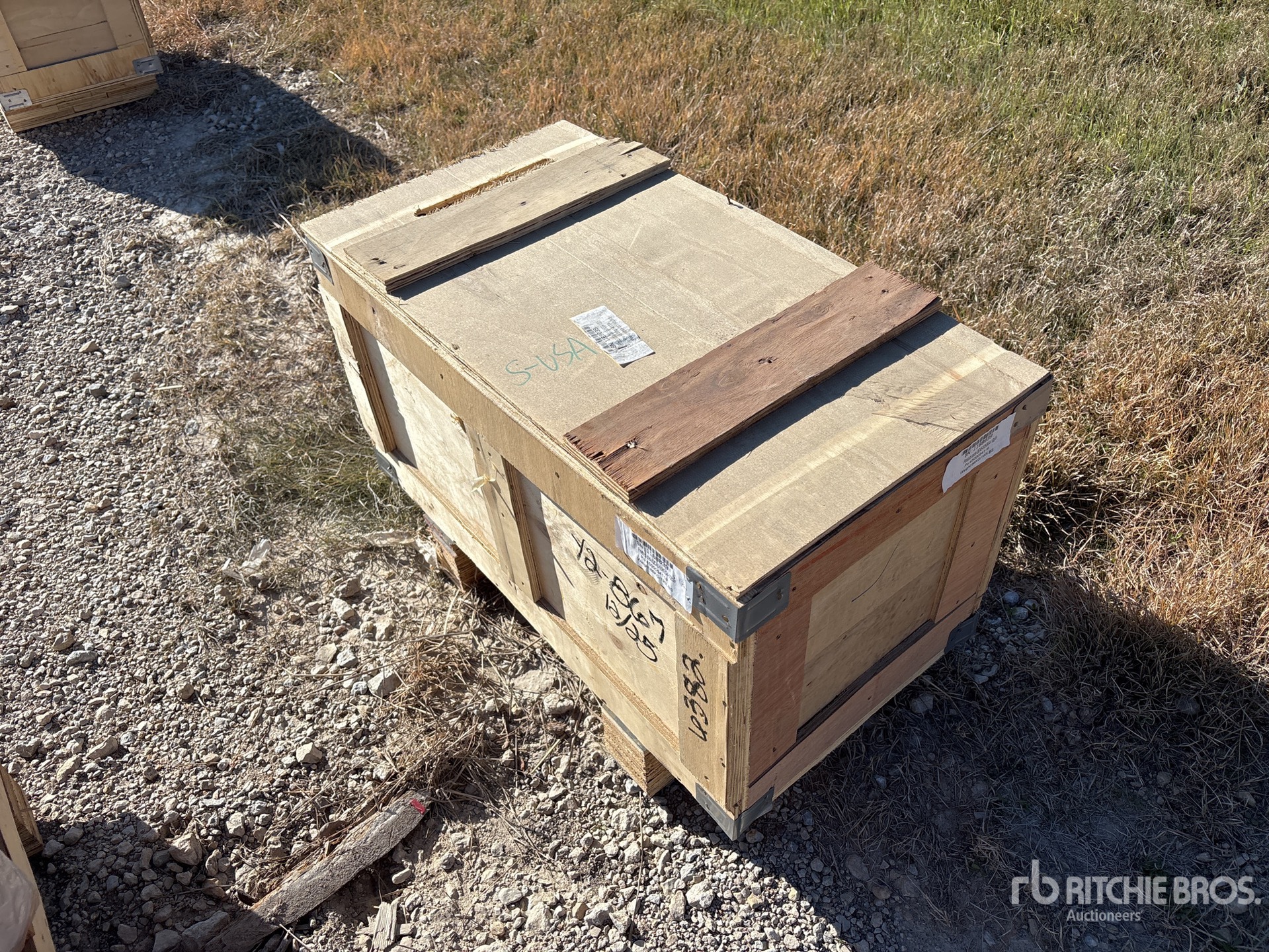 General Appearance with Foto, angolo anteriore sinistro