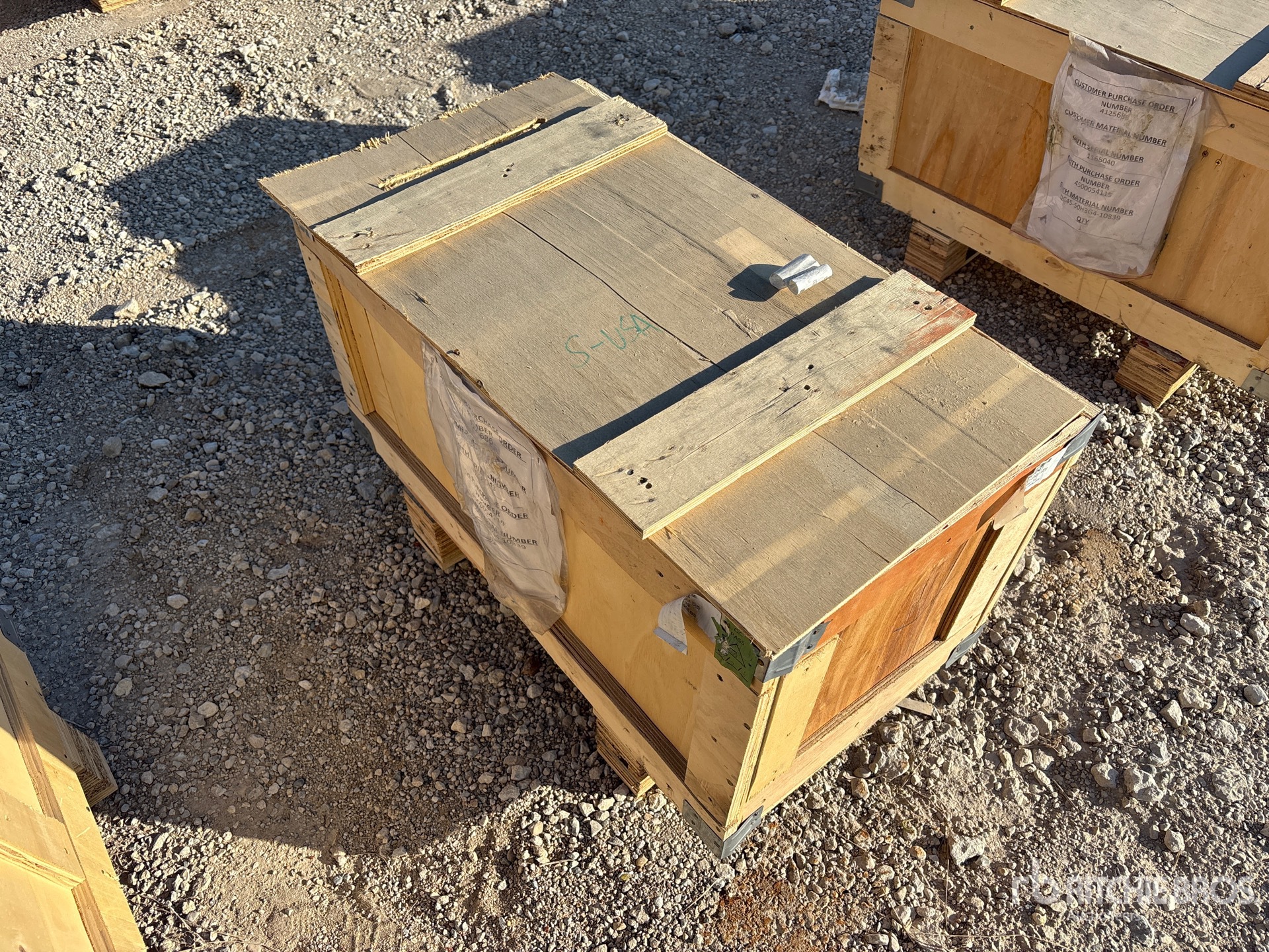 General Appearance with Foto, angolo anteriore sinistro