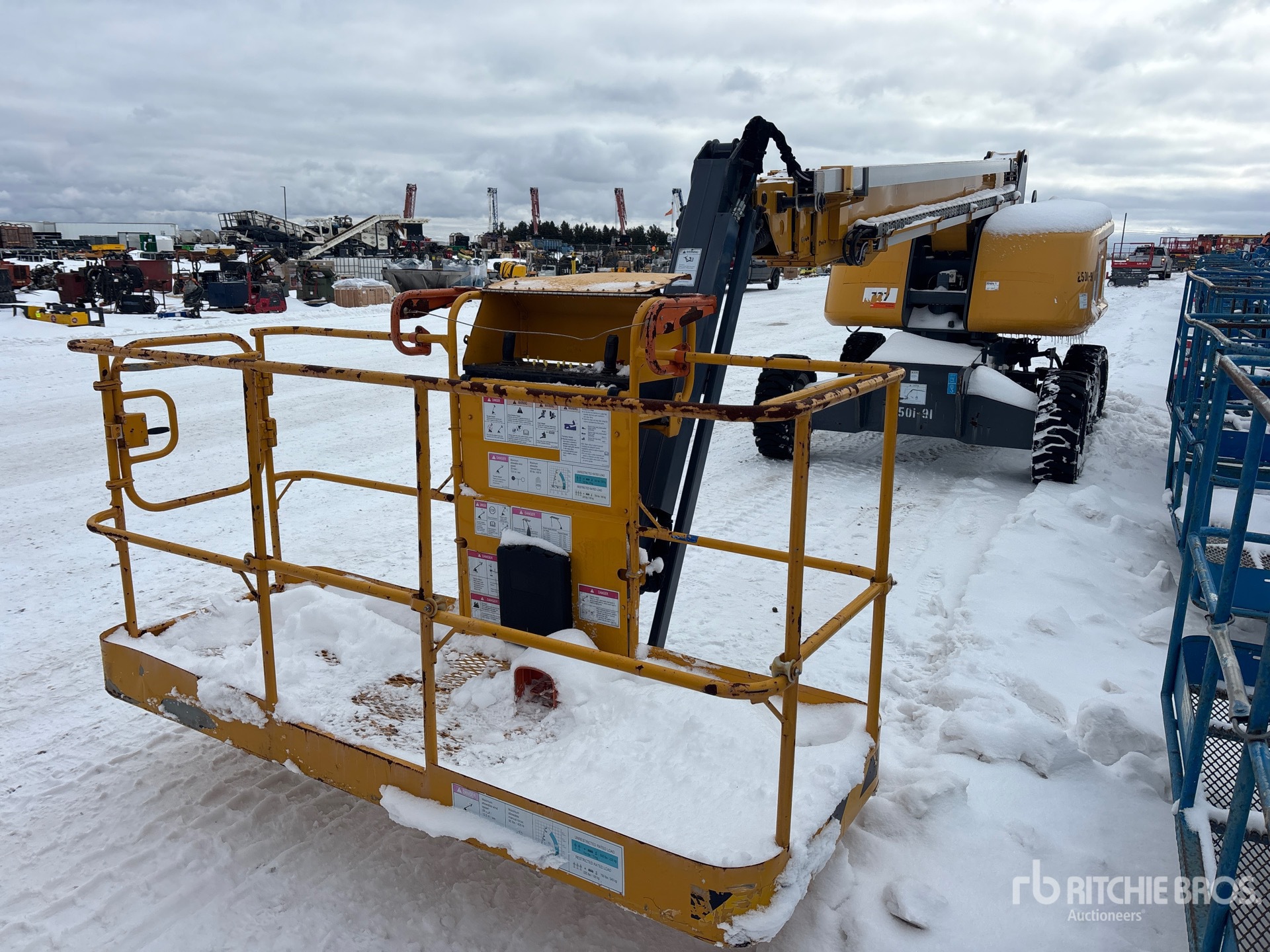 General Appearance with Imagen: esquina delantera izquierda