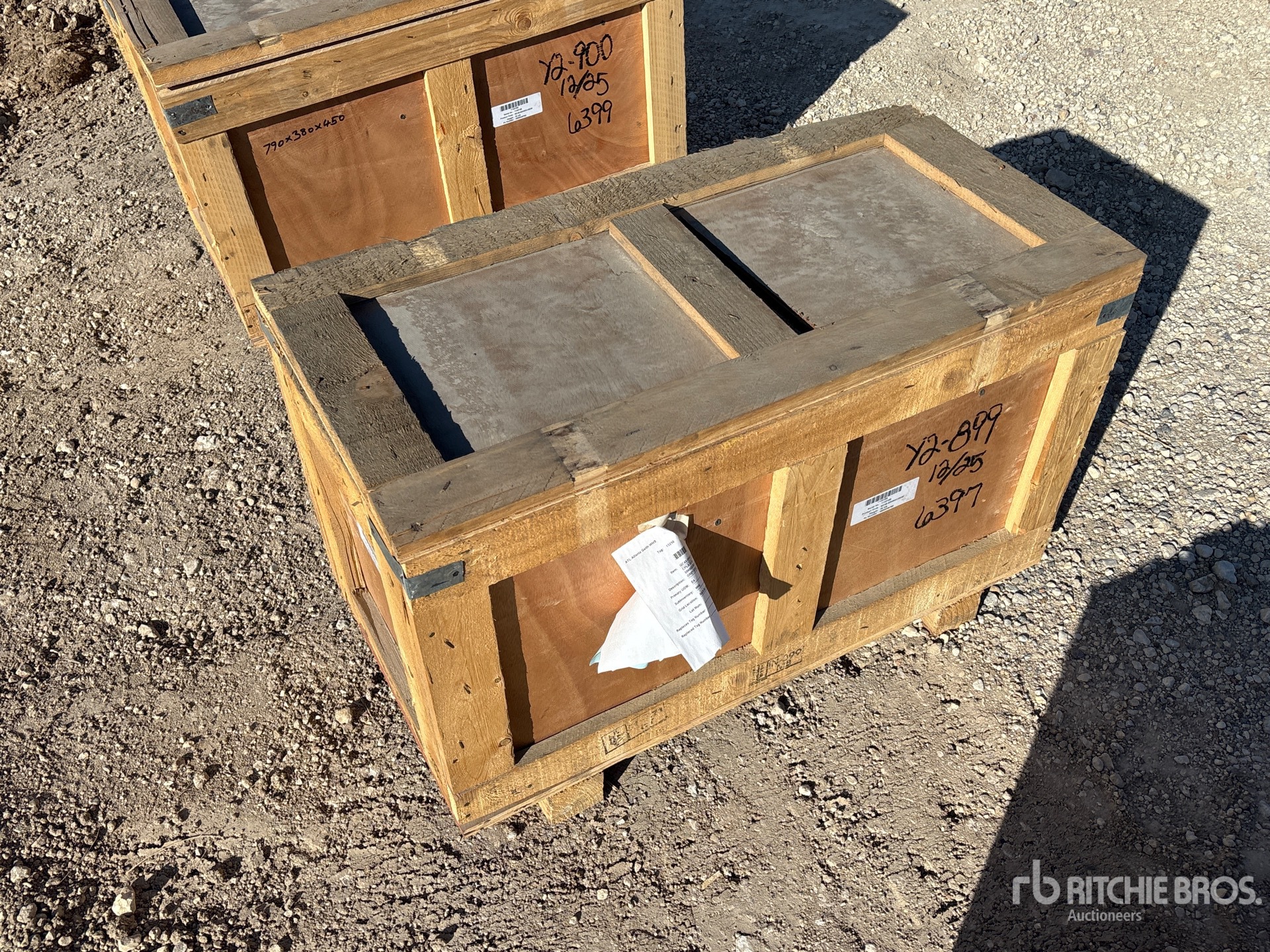 General Appearance with Foto, angolo anteriore destro