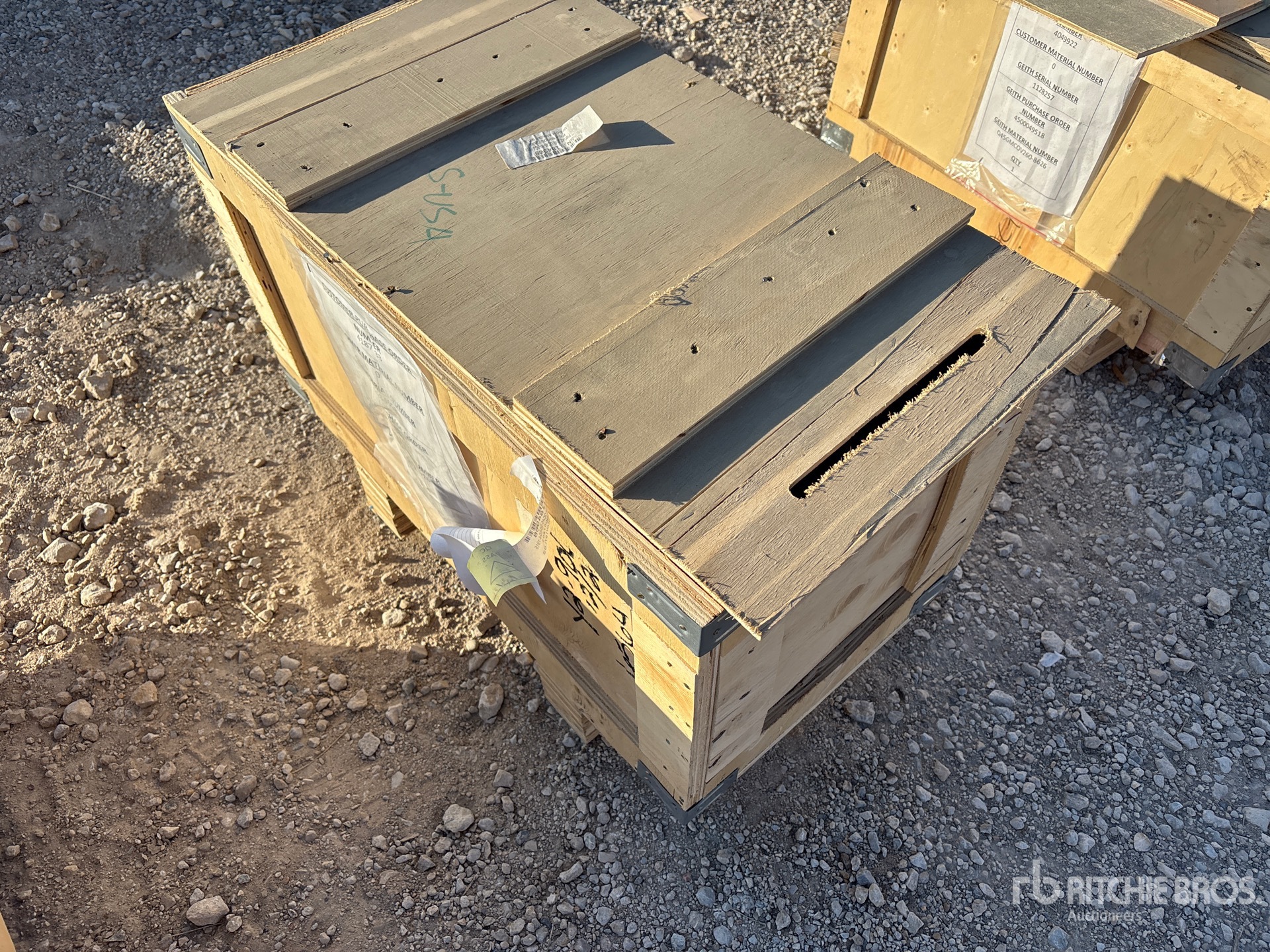 General Appearance with Picture, Left Front Corner