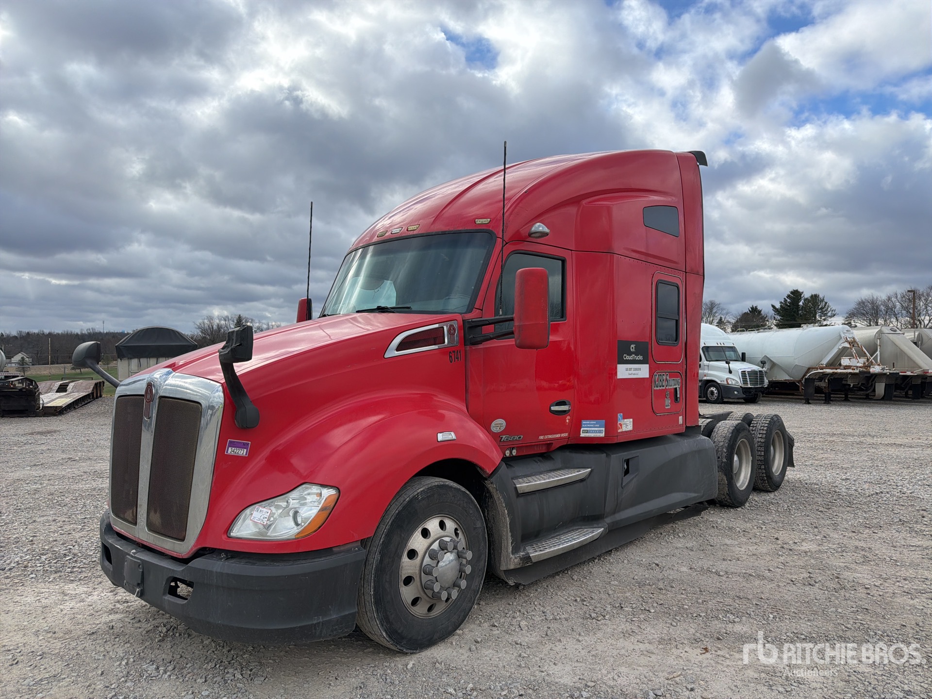 General Appearance with Featured Photo