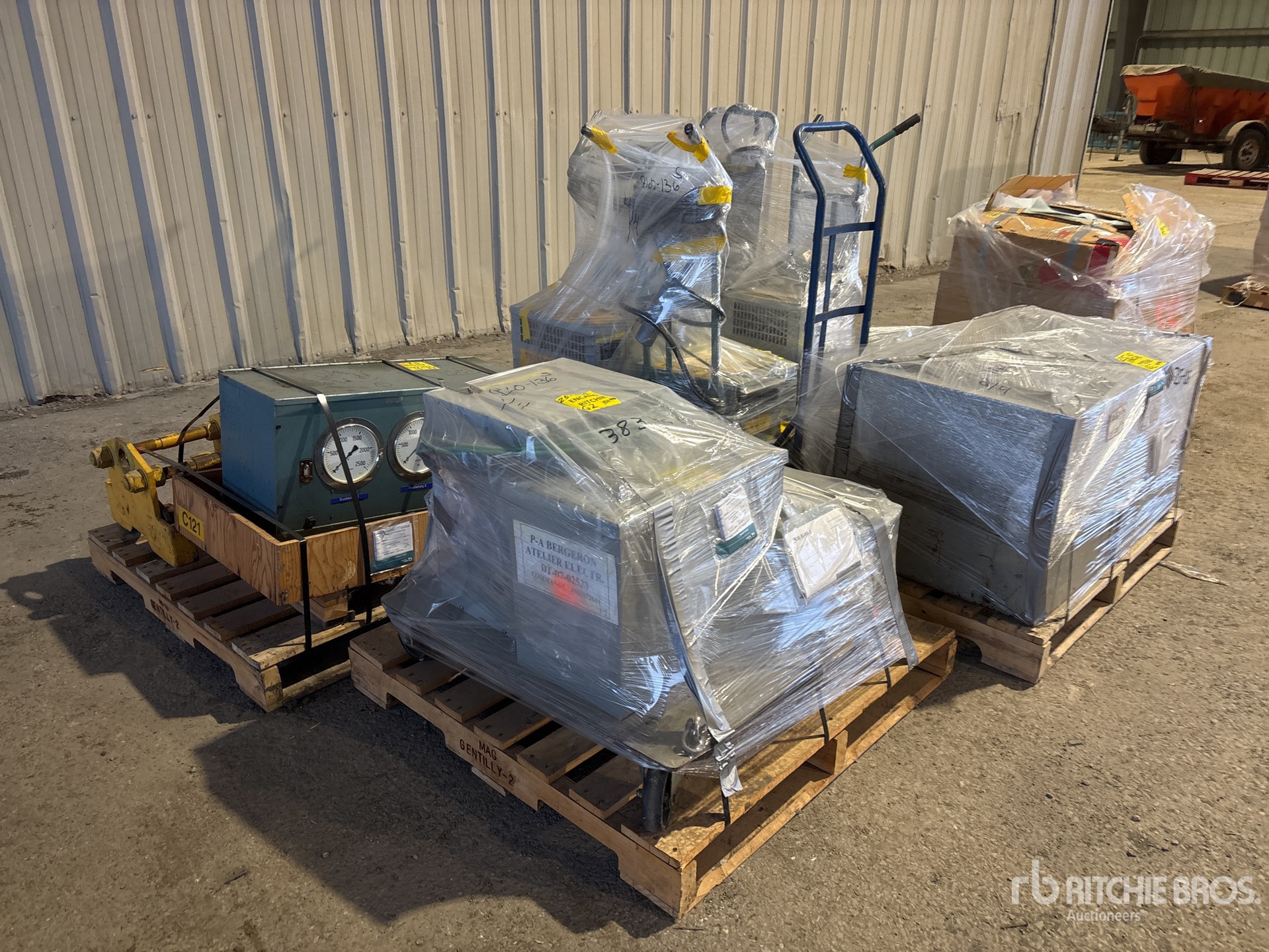 General Appearance with Image, coin avant droit