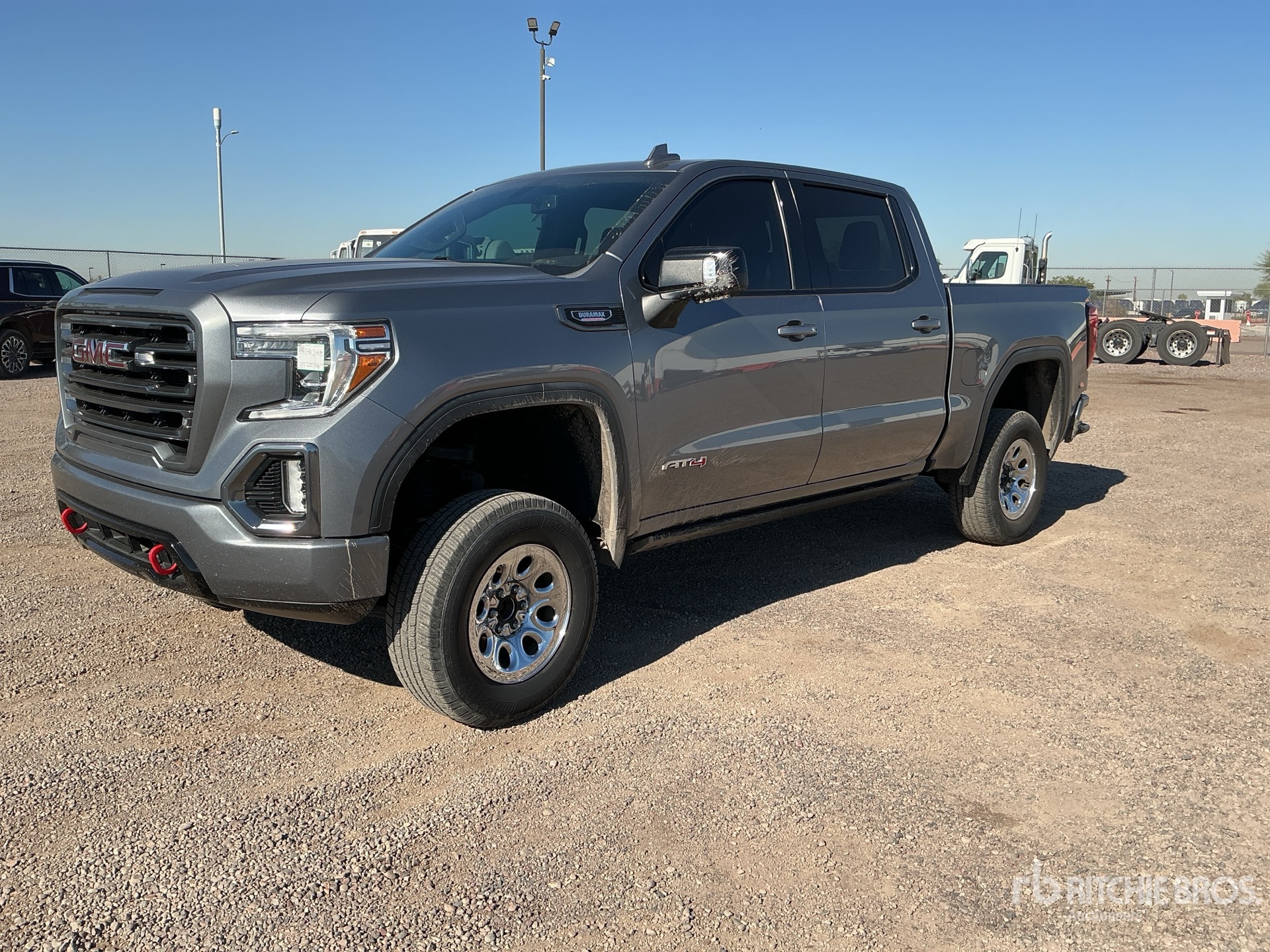 General Appearance with Featured Photo