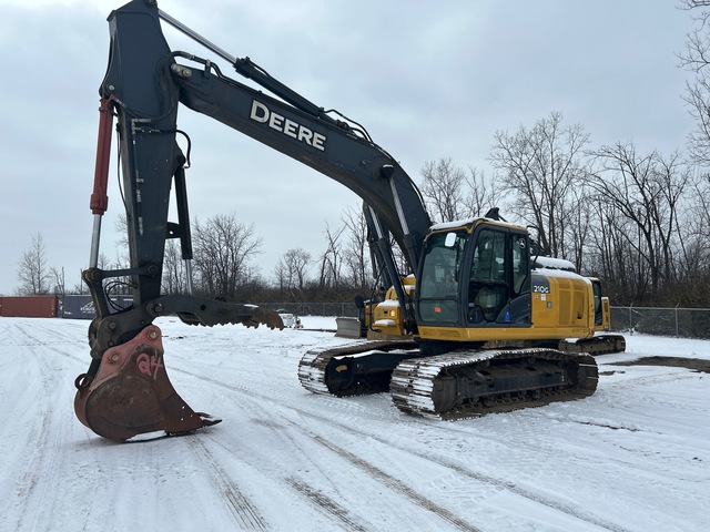 2019 John Deere 210G LC Tracked Excavator