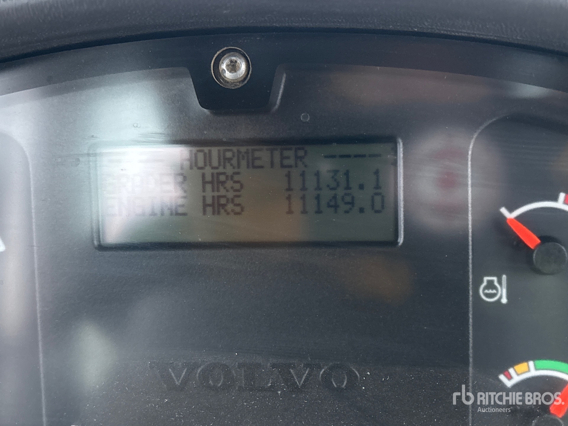 General Appearance with Hour Meter / Odometer