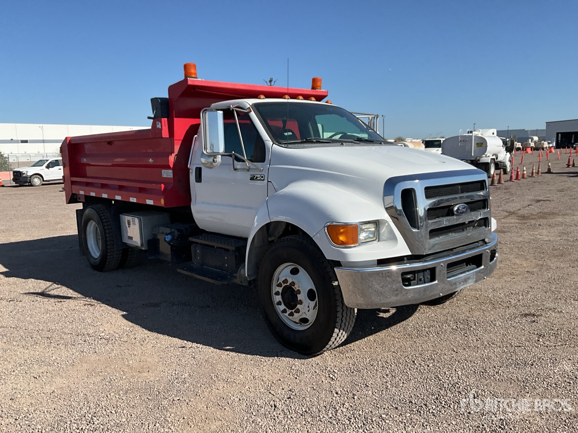 General Appearance with Picture, Right Front Corner