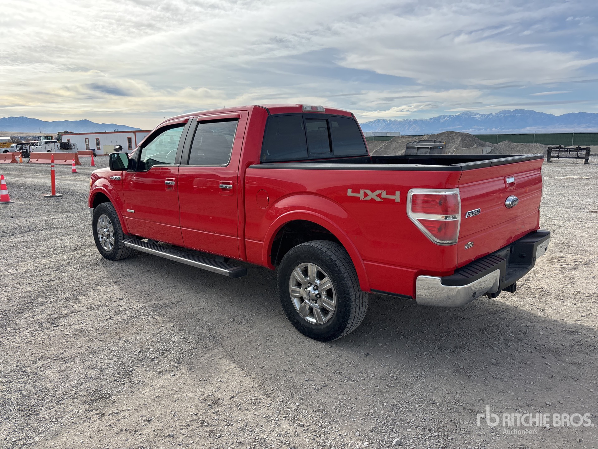 General Appearance with Imagen: esquina trasera izquierda