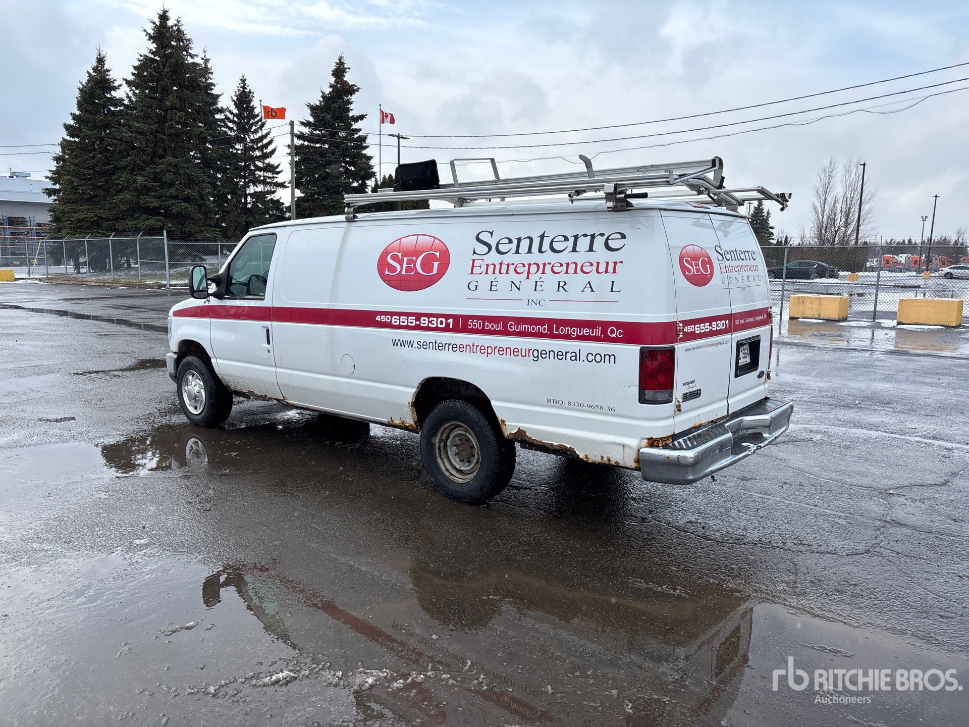 General Appearance with Picture, Left Rear Corner