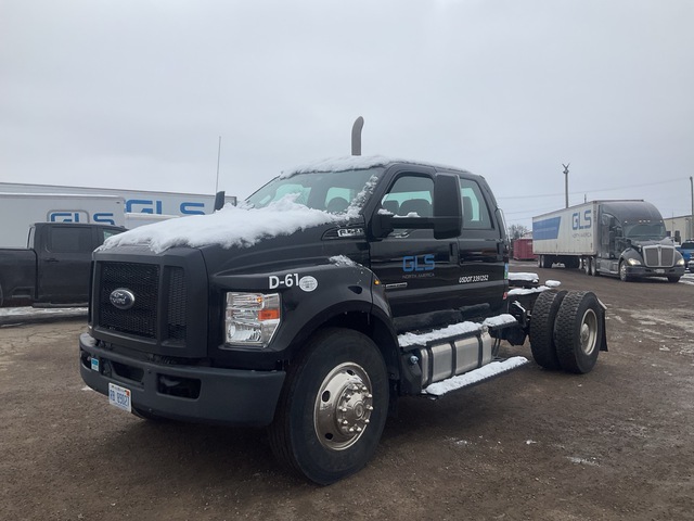 2016 Ford F-750 4x2 Crew Cab Cab and Chassis 2016 Ford F-750 4x2 Crew Cab Cab and Chassis