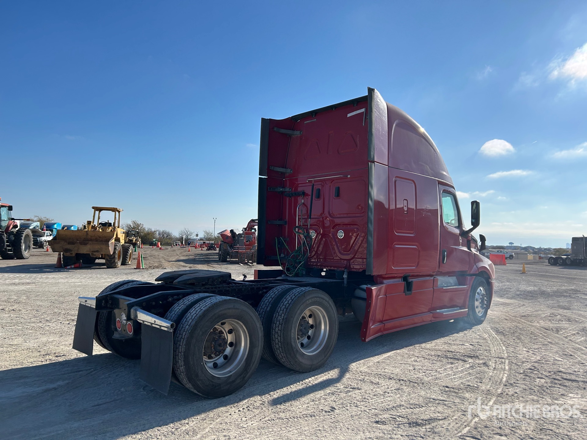 Aspect général with Image, coin arrière droit