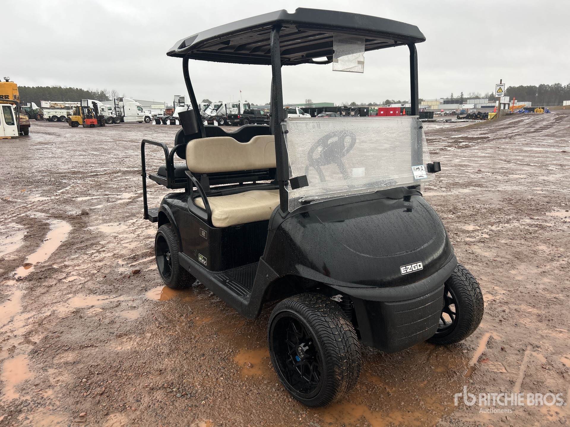 General Appearance with Picture, Right Front Corner