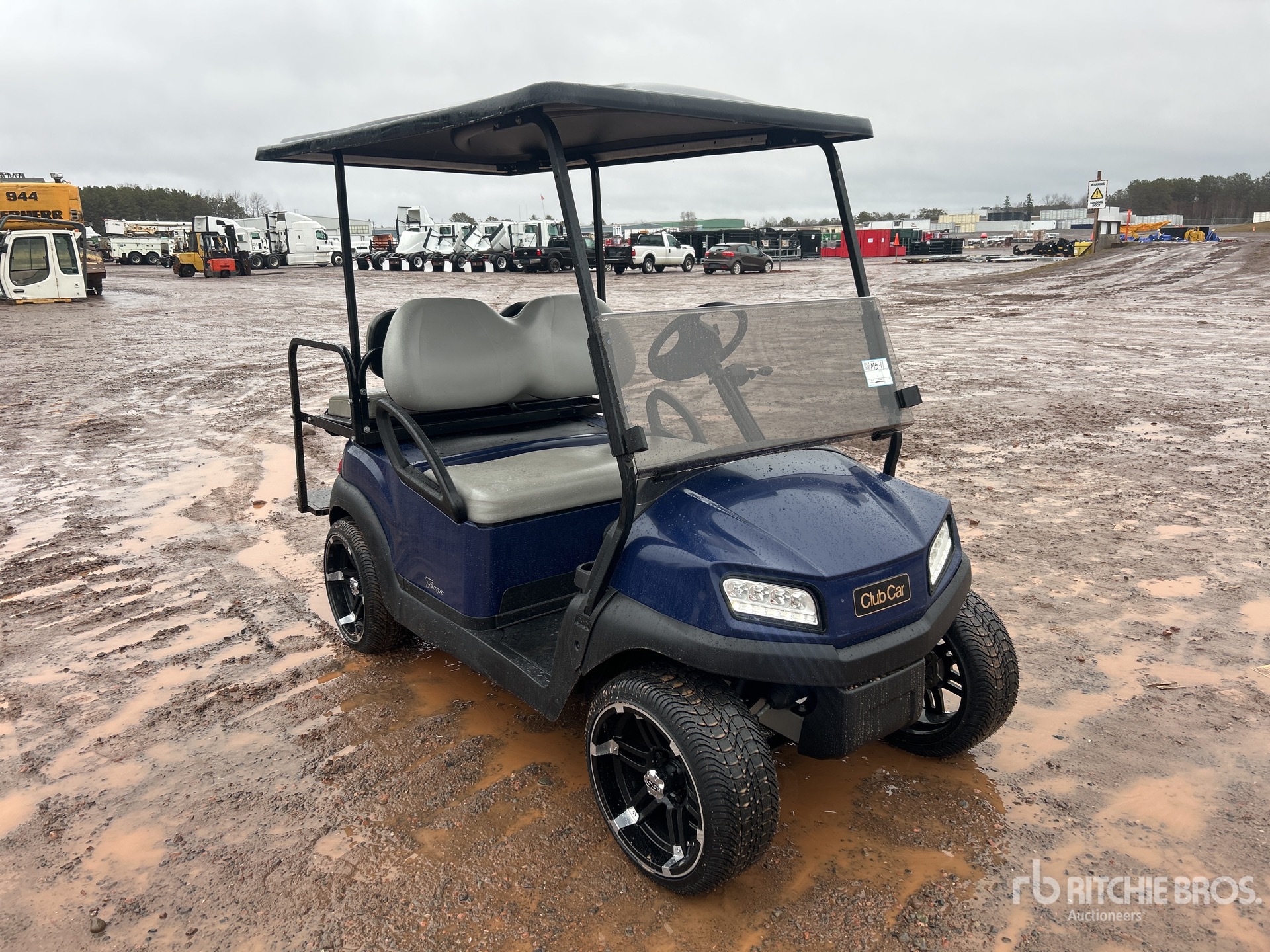 General Appearance with Picture, Right Front Corner