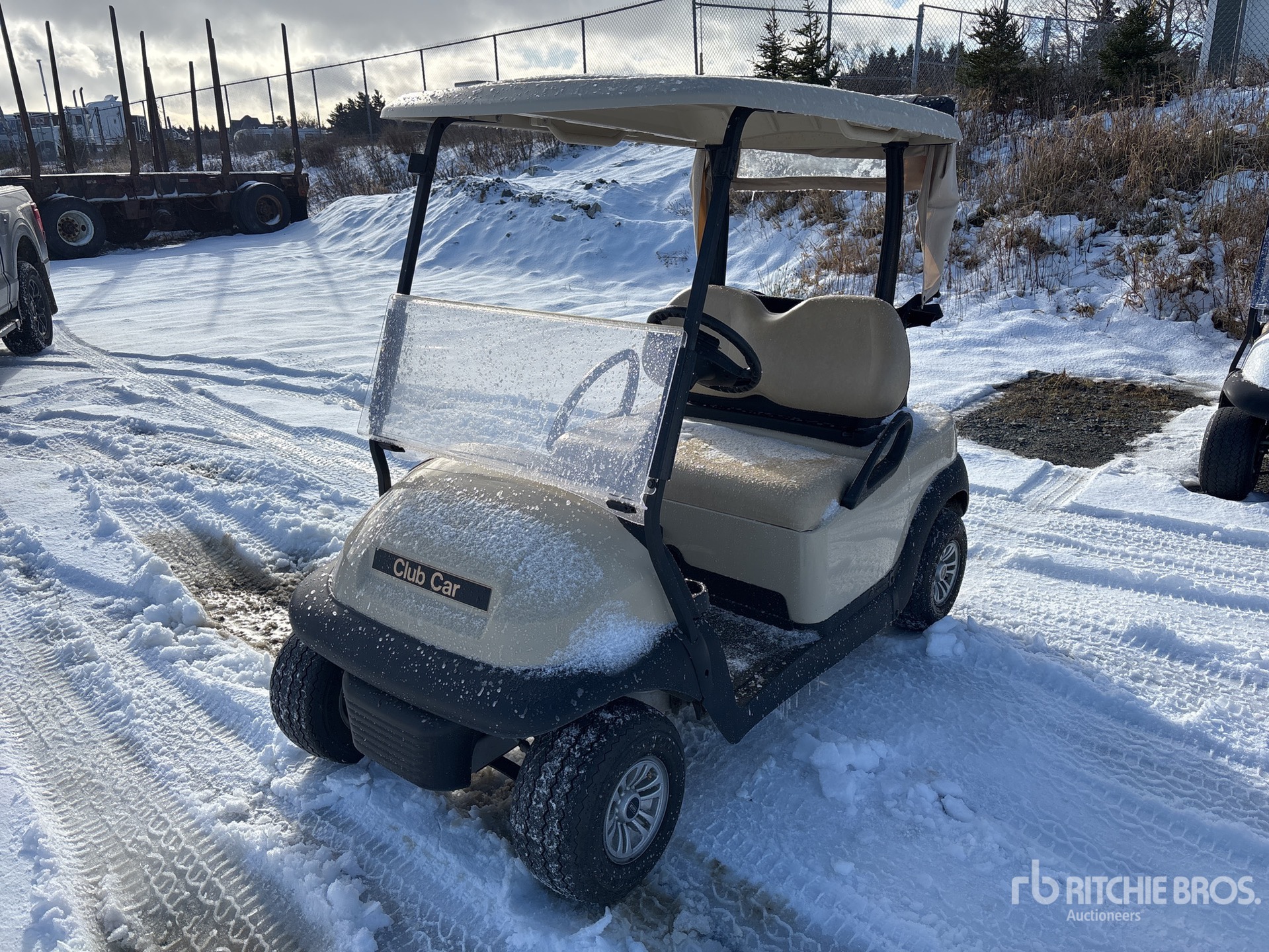 General Appearance with Image, coin avant gauche