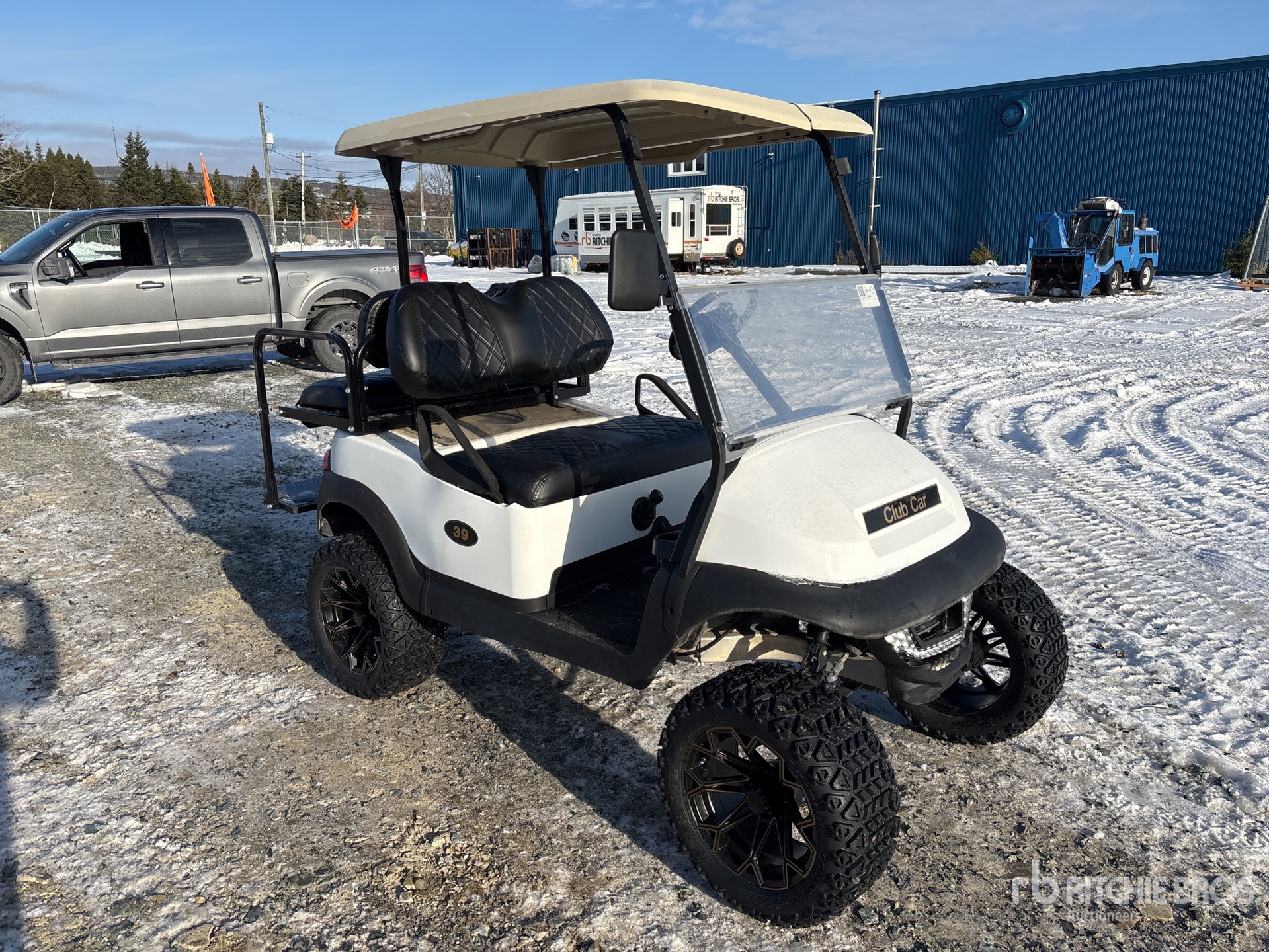 General Appearance with Picture, Right Front Corner