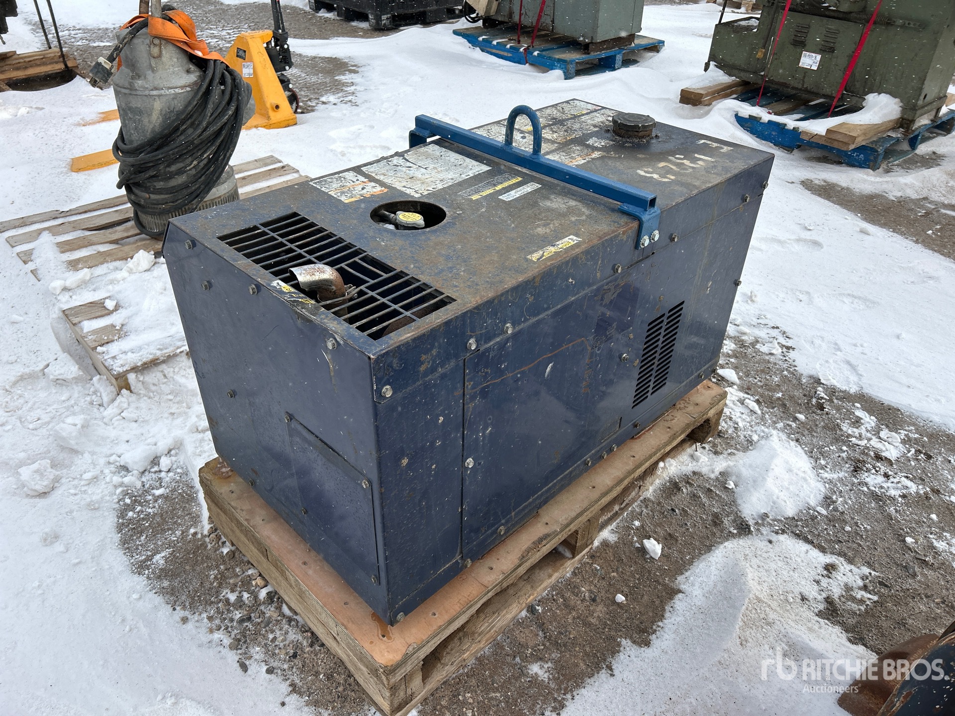 General Appearance with Imagen: esquina trasera izquierda